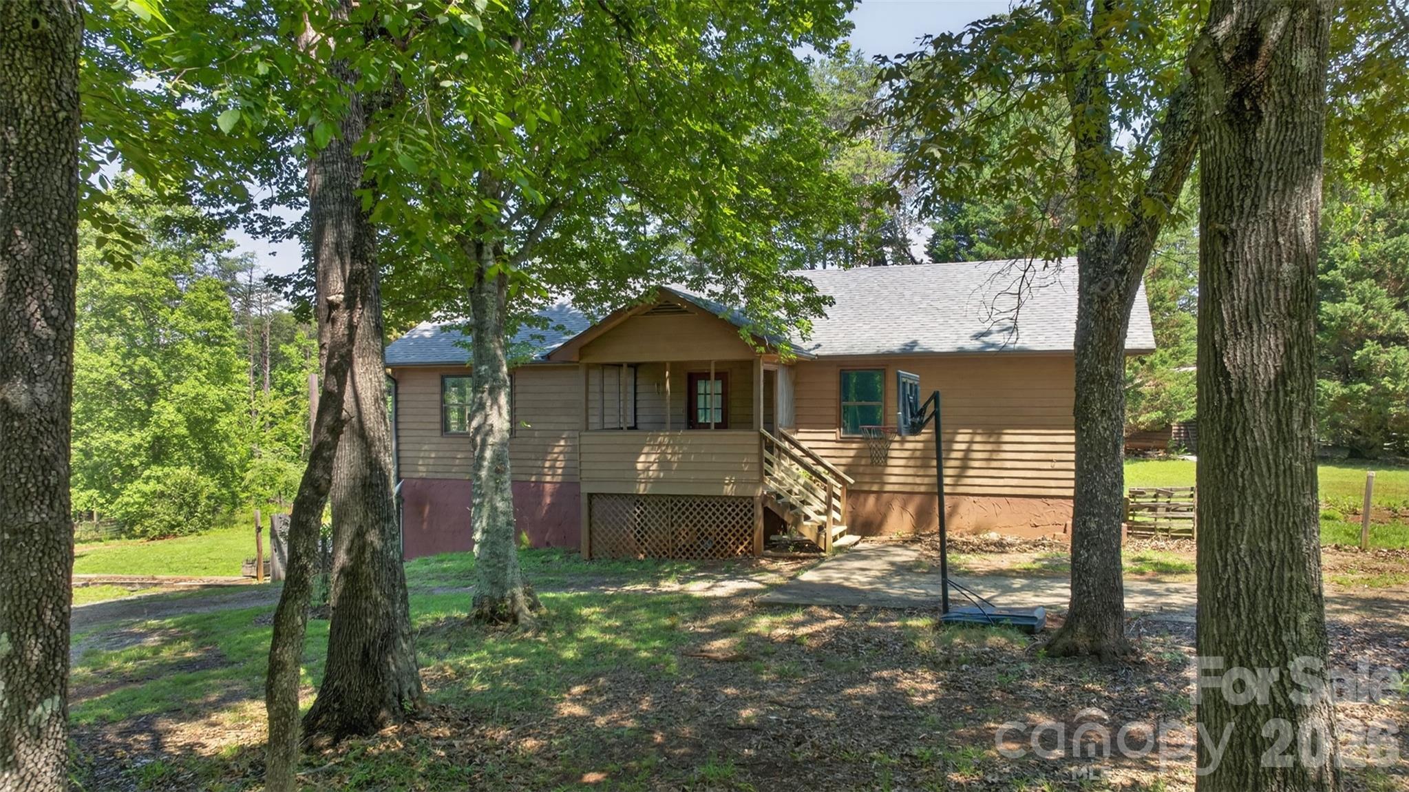 66 Misery Ridge None — photo