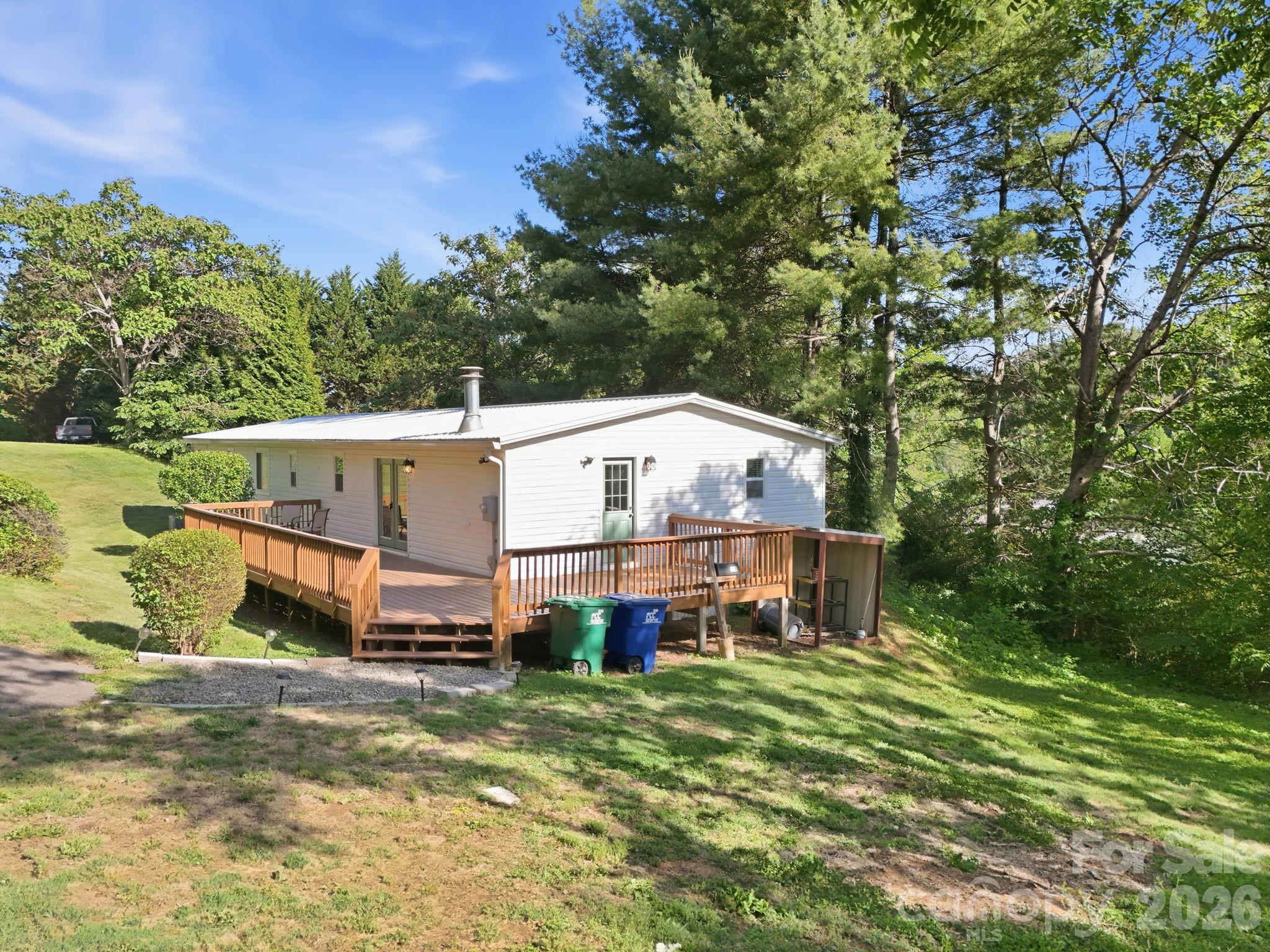 118 Heather Drive — photo