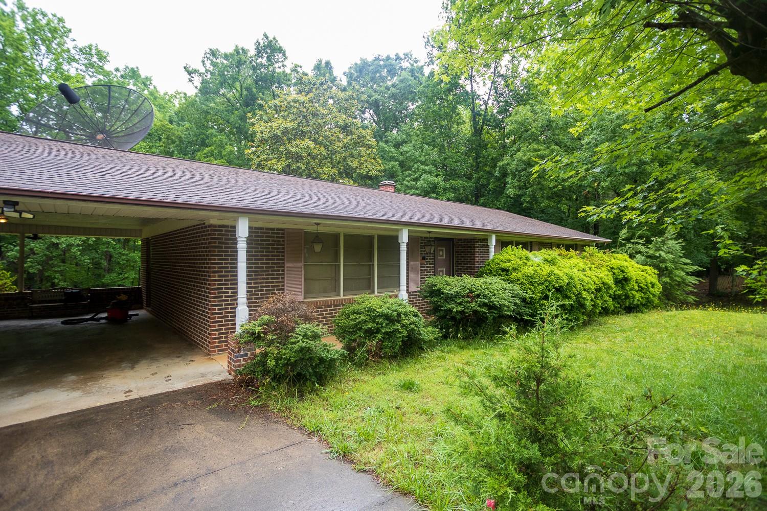 1225 Moss Road — photo