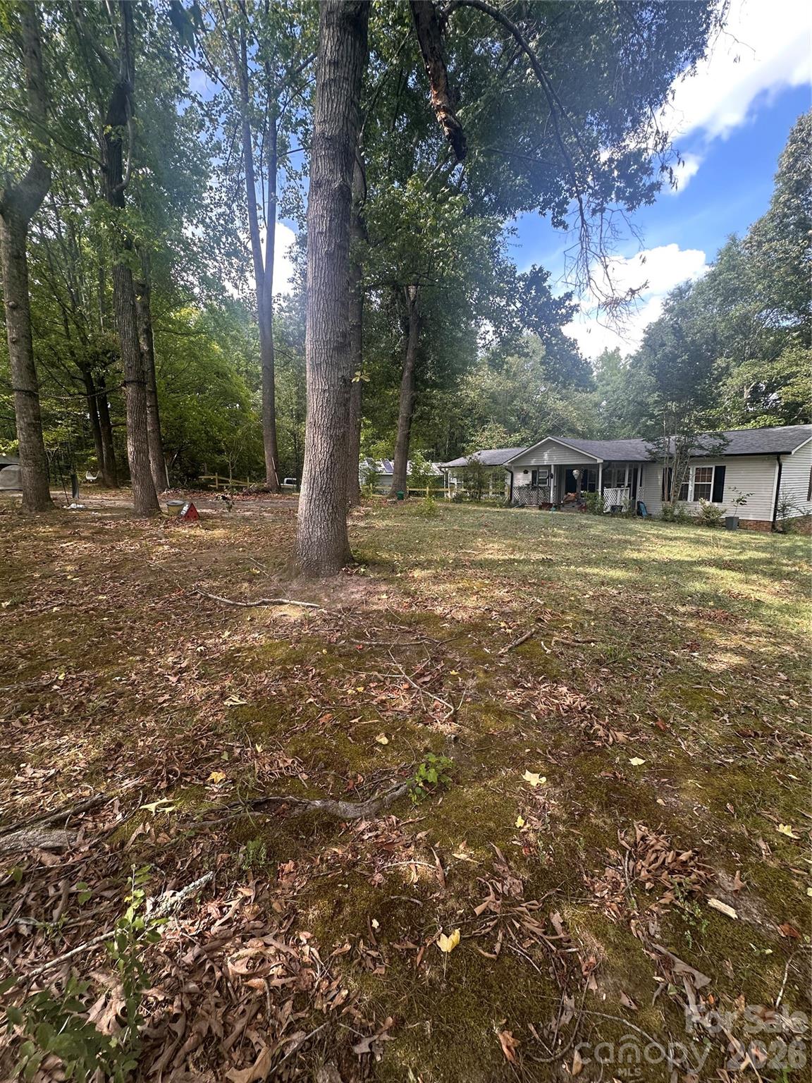 1062 Bayneswood Lane — photo