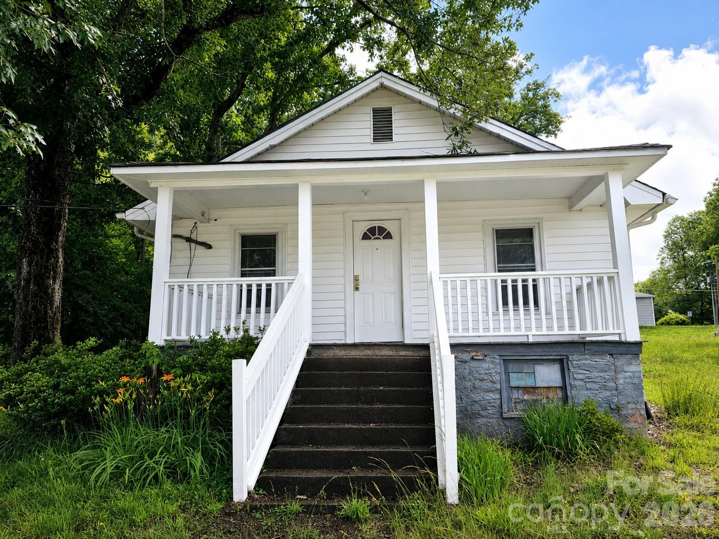 1641 Berkley Street SW — photo