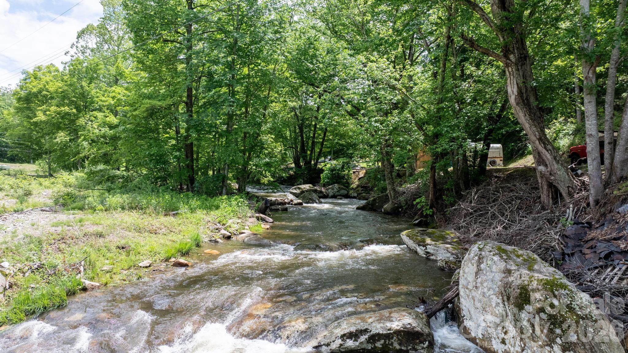 3206 Fork Mountain Road — photo