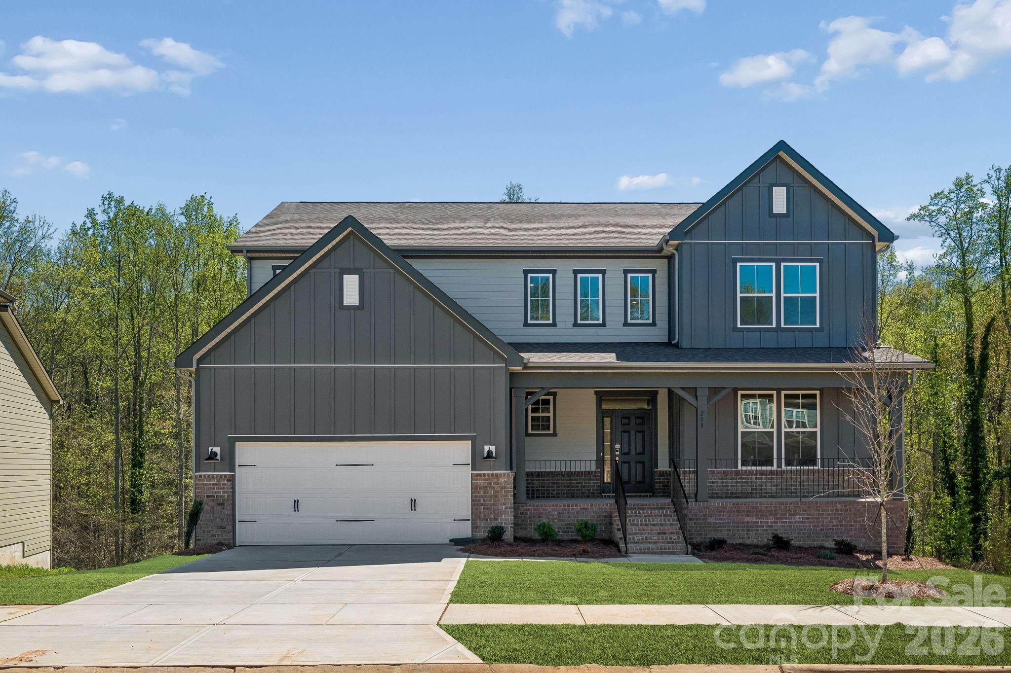 208 E Warfield Drive — photo