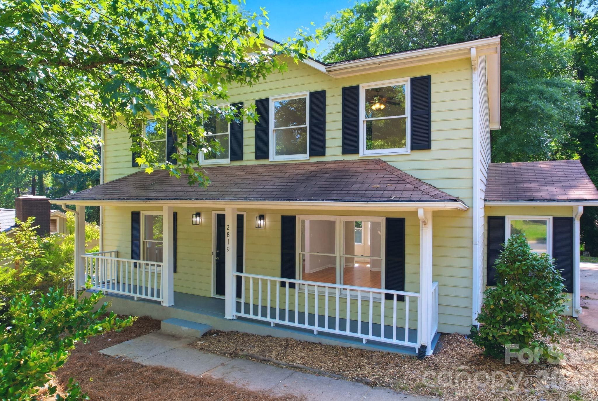 2819 Royal Ridge Lane — photo