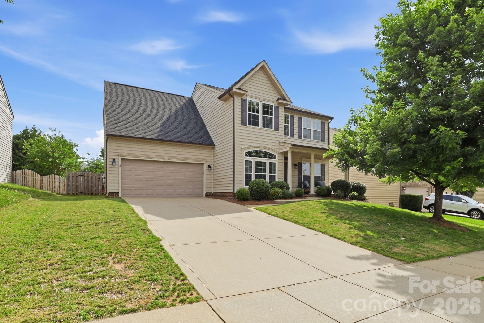 2075 Clover Hill Road — photo