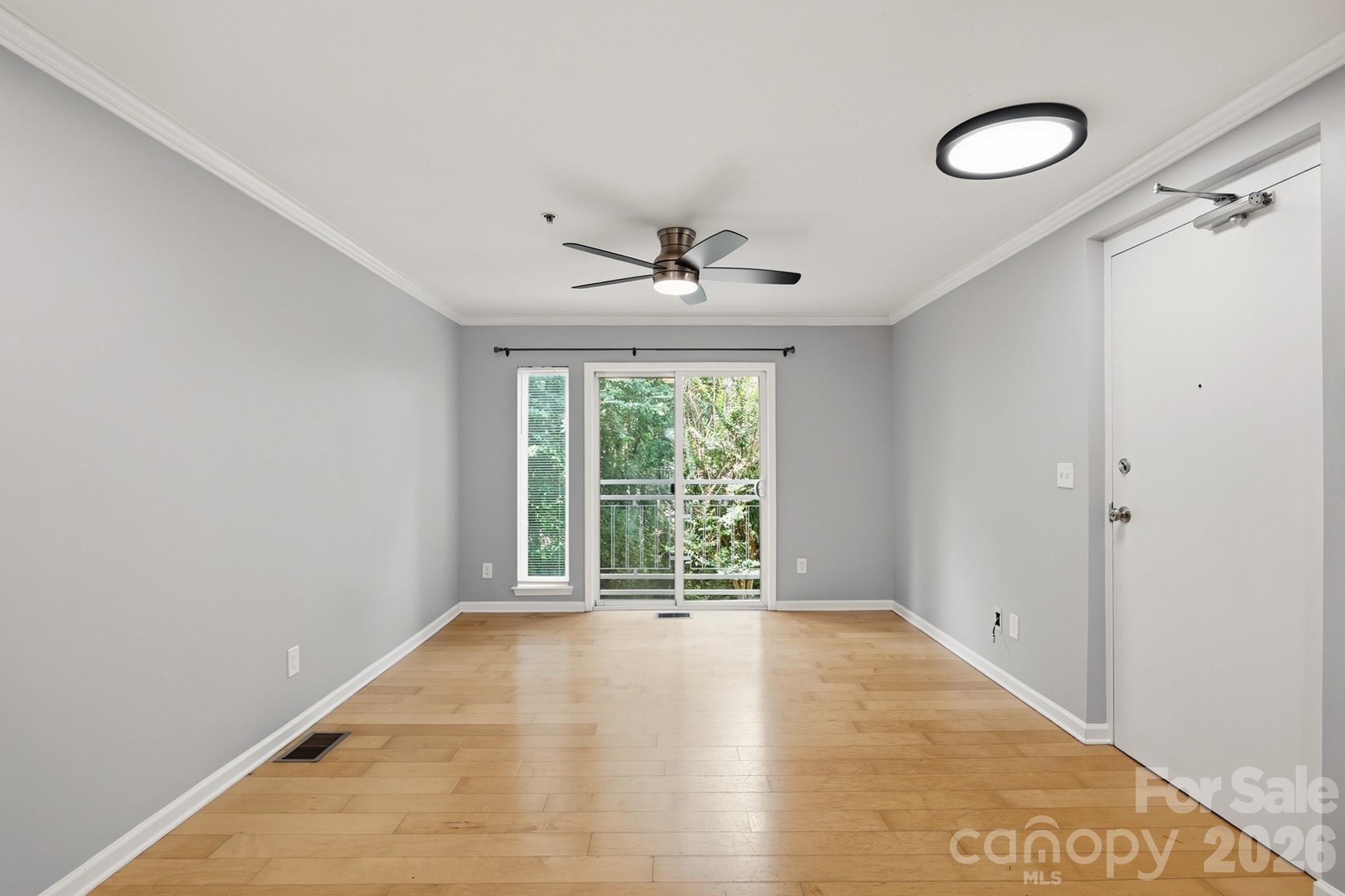 3921 Picasso Court — photo