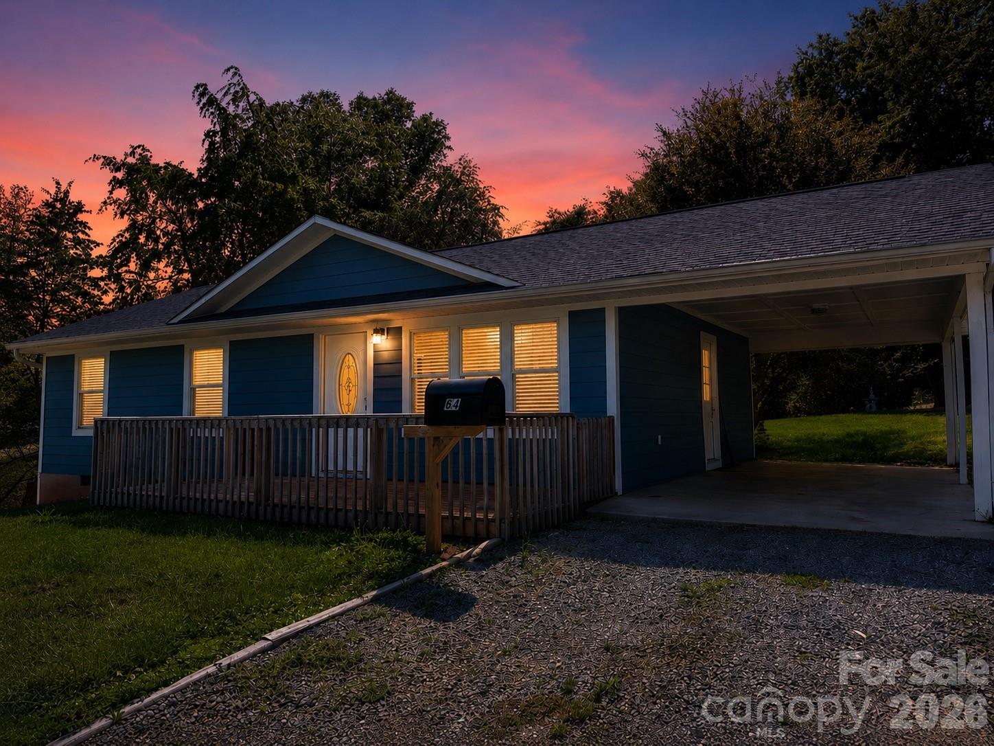 84 E Hunt Drive — photo