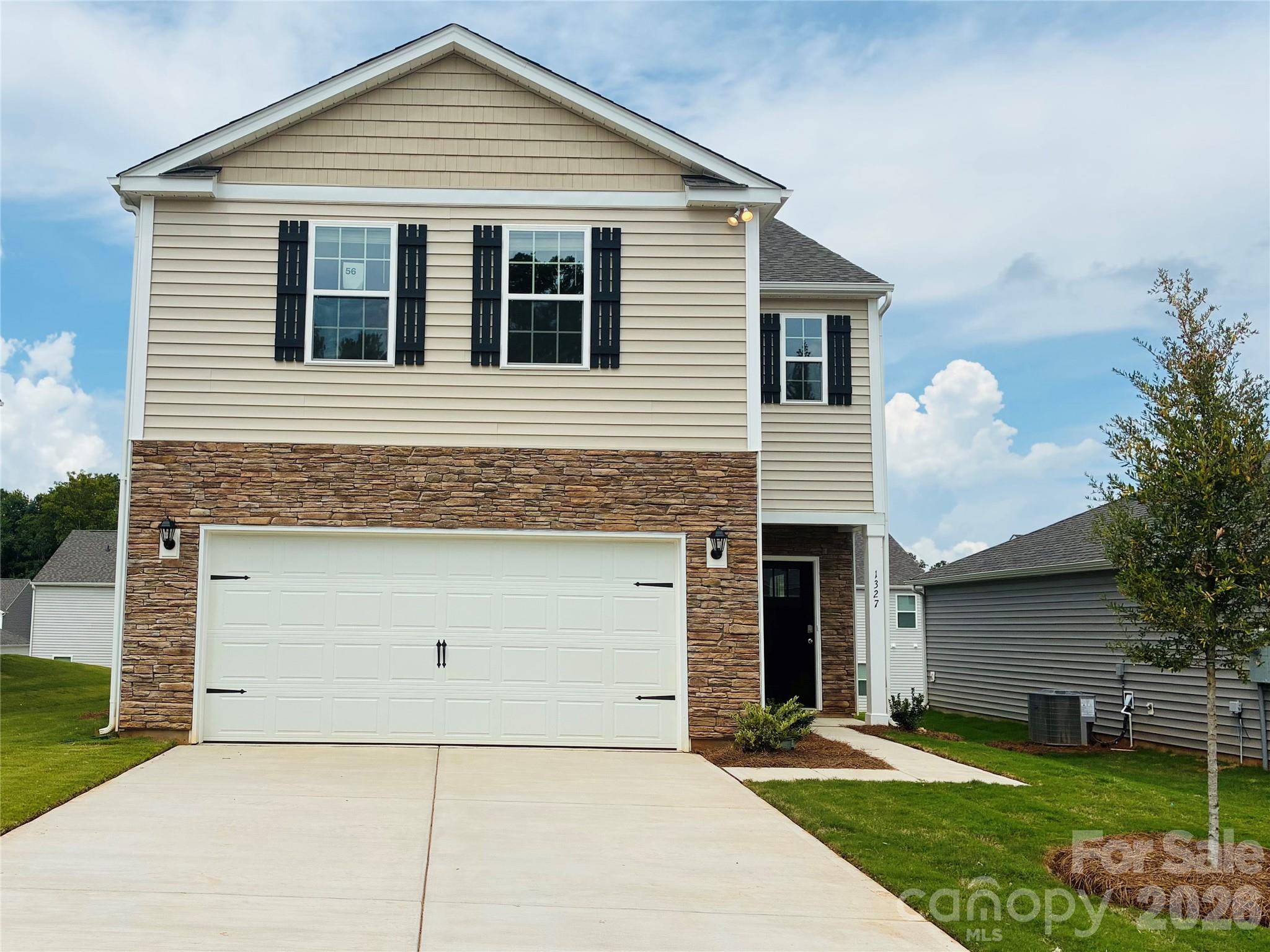 1327 Lily Drive — photo