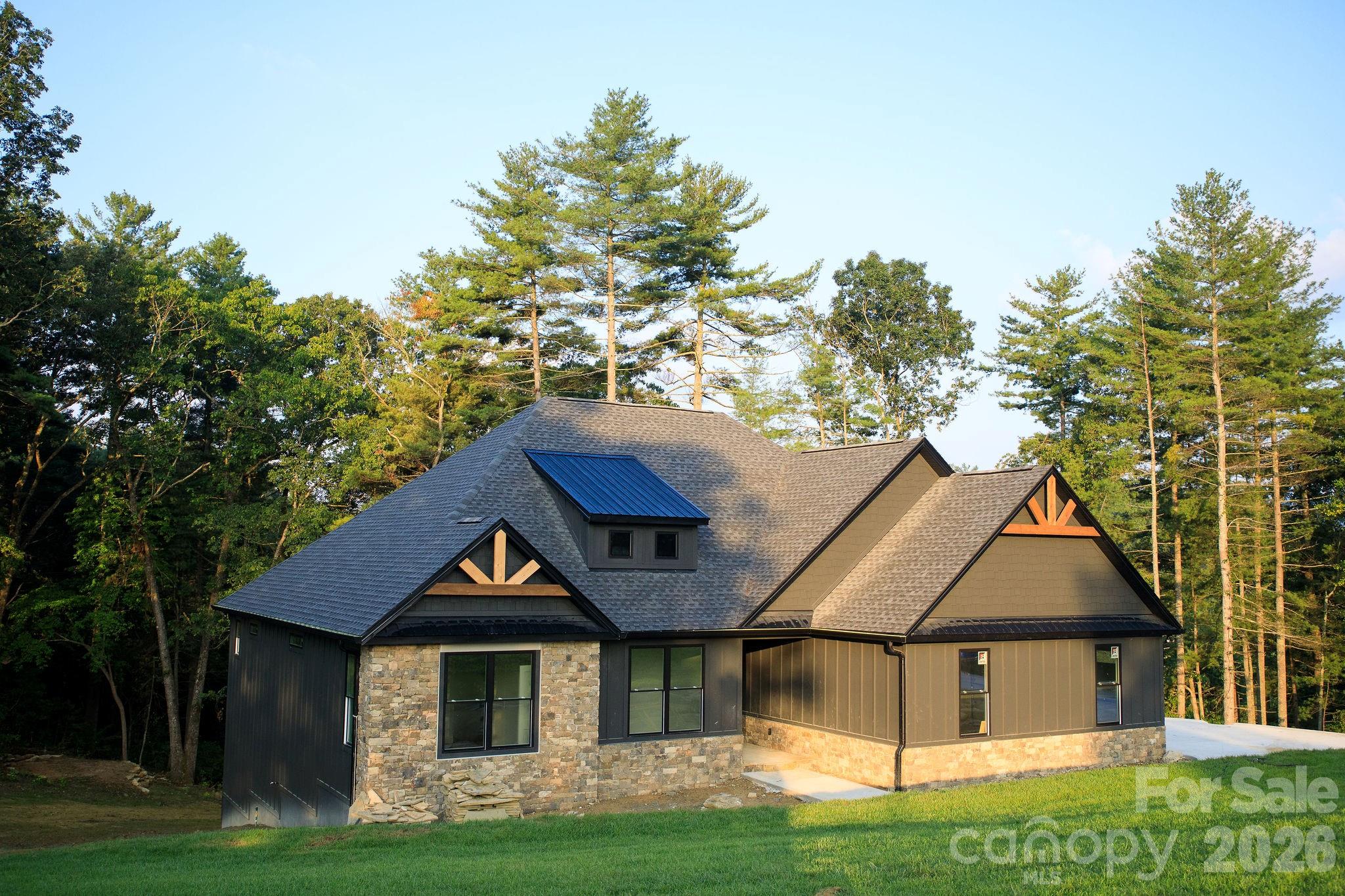 113 Perry Place — photo