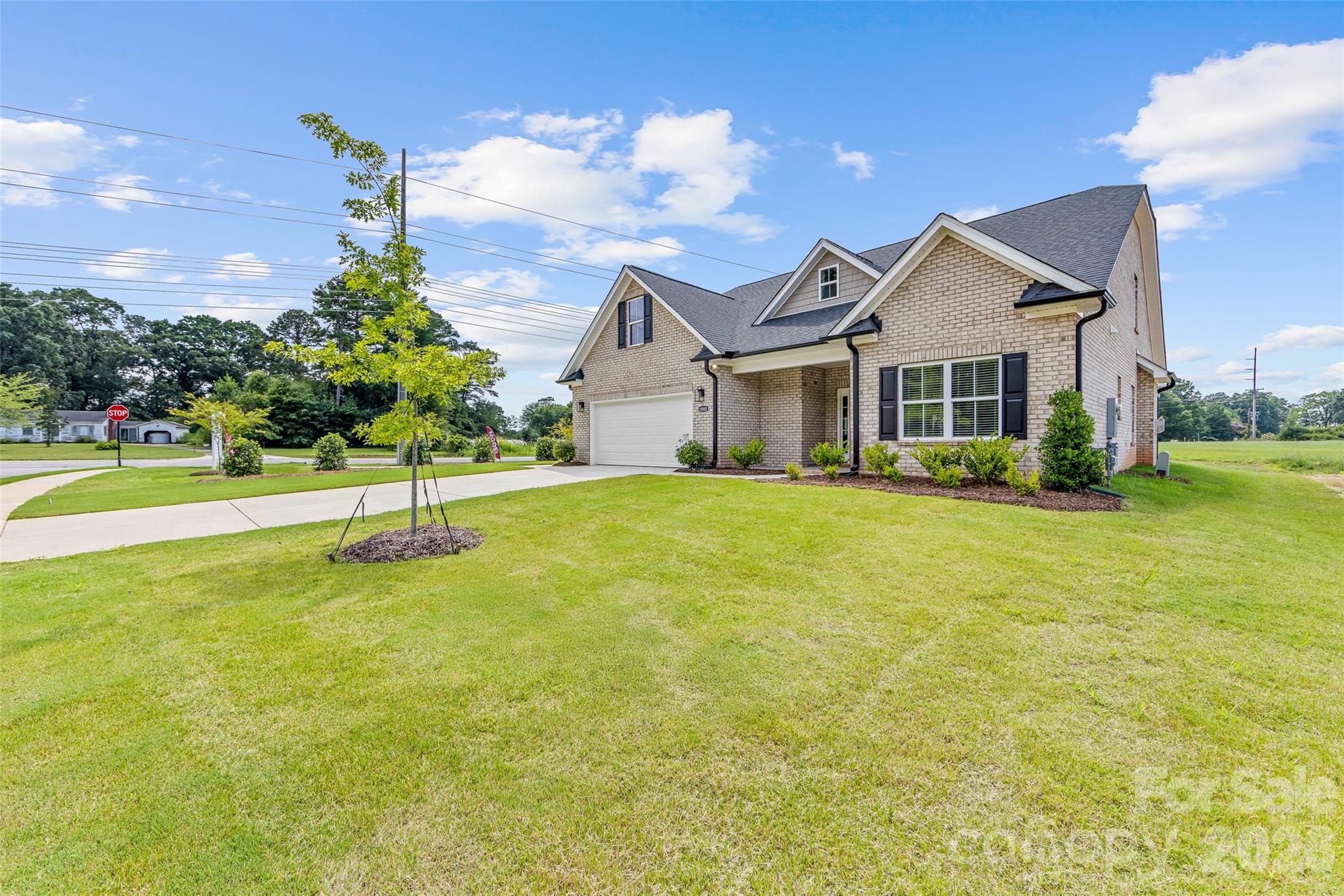 1247 Archer Loop 76 — photo