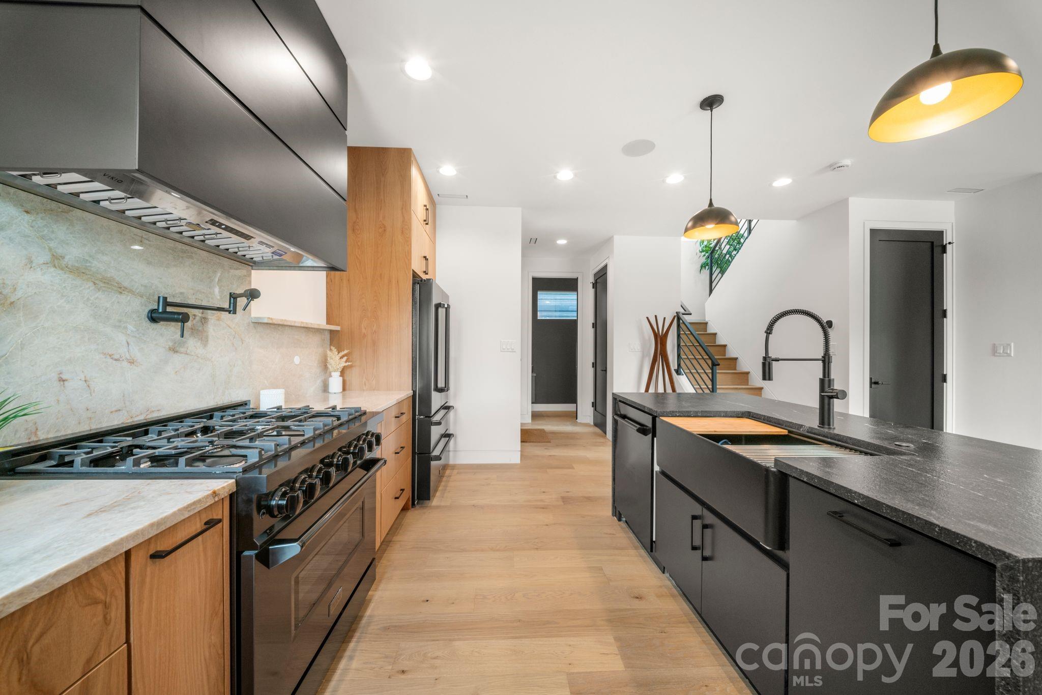 41 Johnson Drive — photo