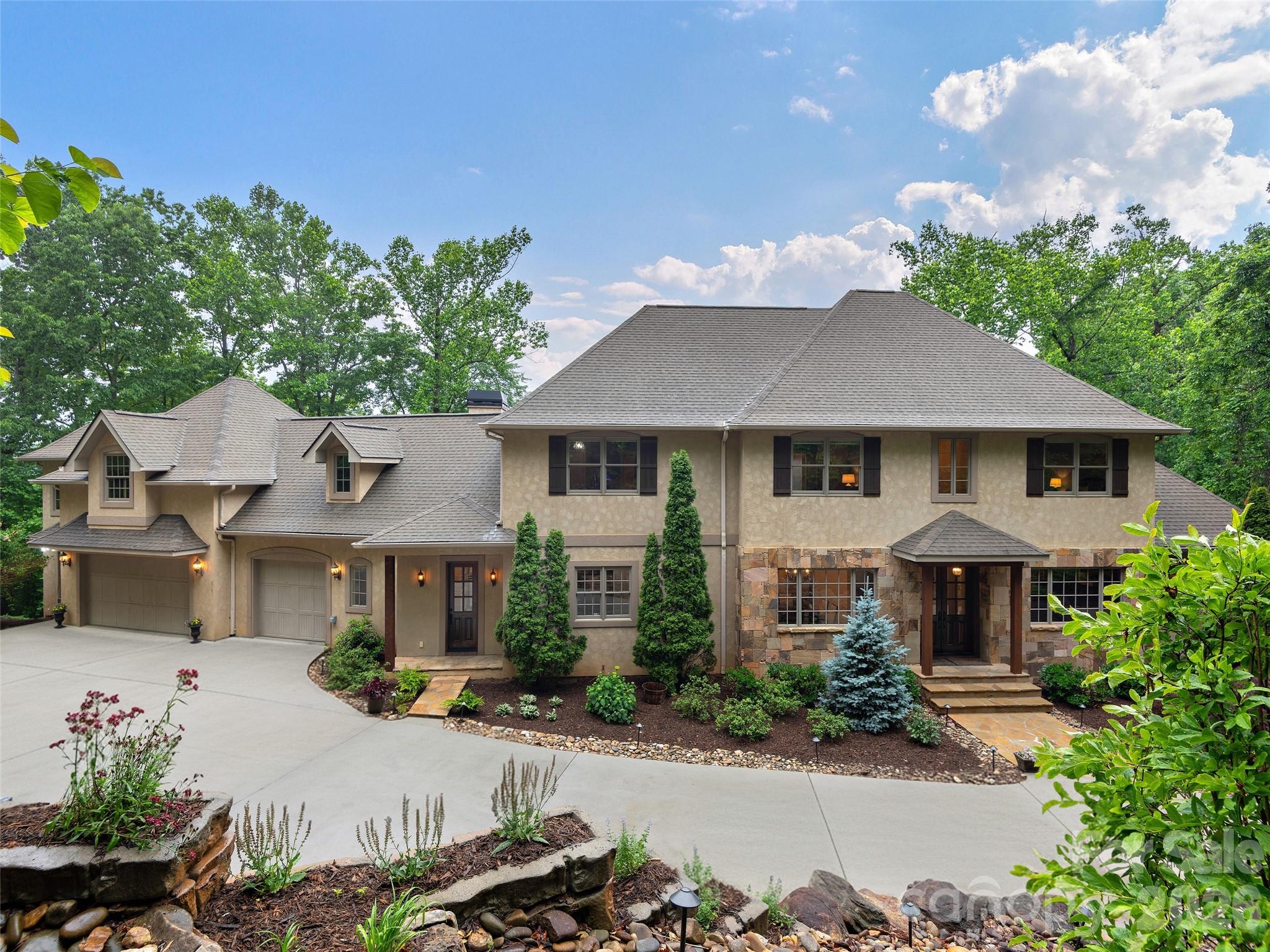 433 Coopers Hawk Drive — photo