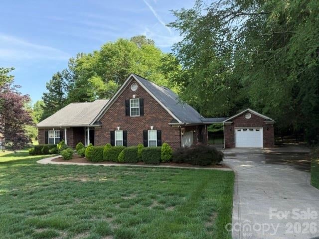 5911 Sugarcane Court — photo