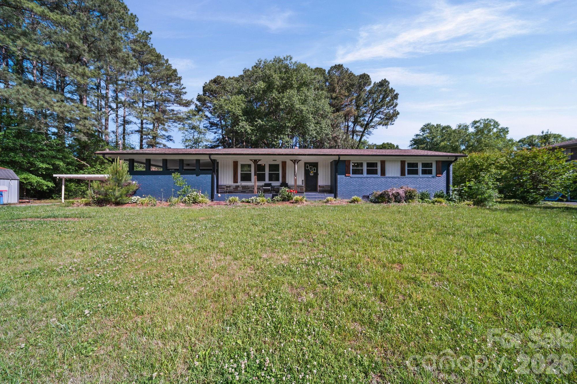 809 Elaine Drive — photo