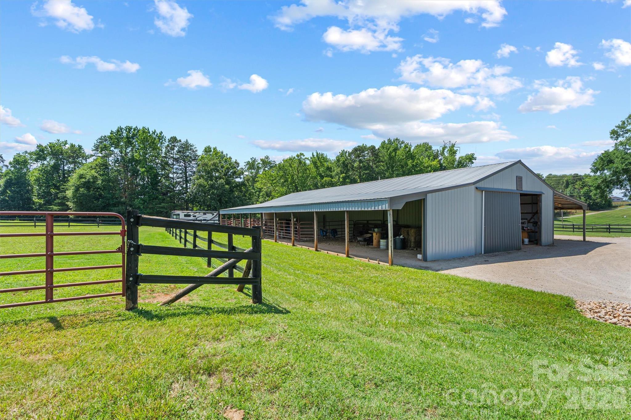 256 Johnson Dairy Road — photo