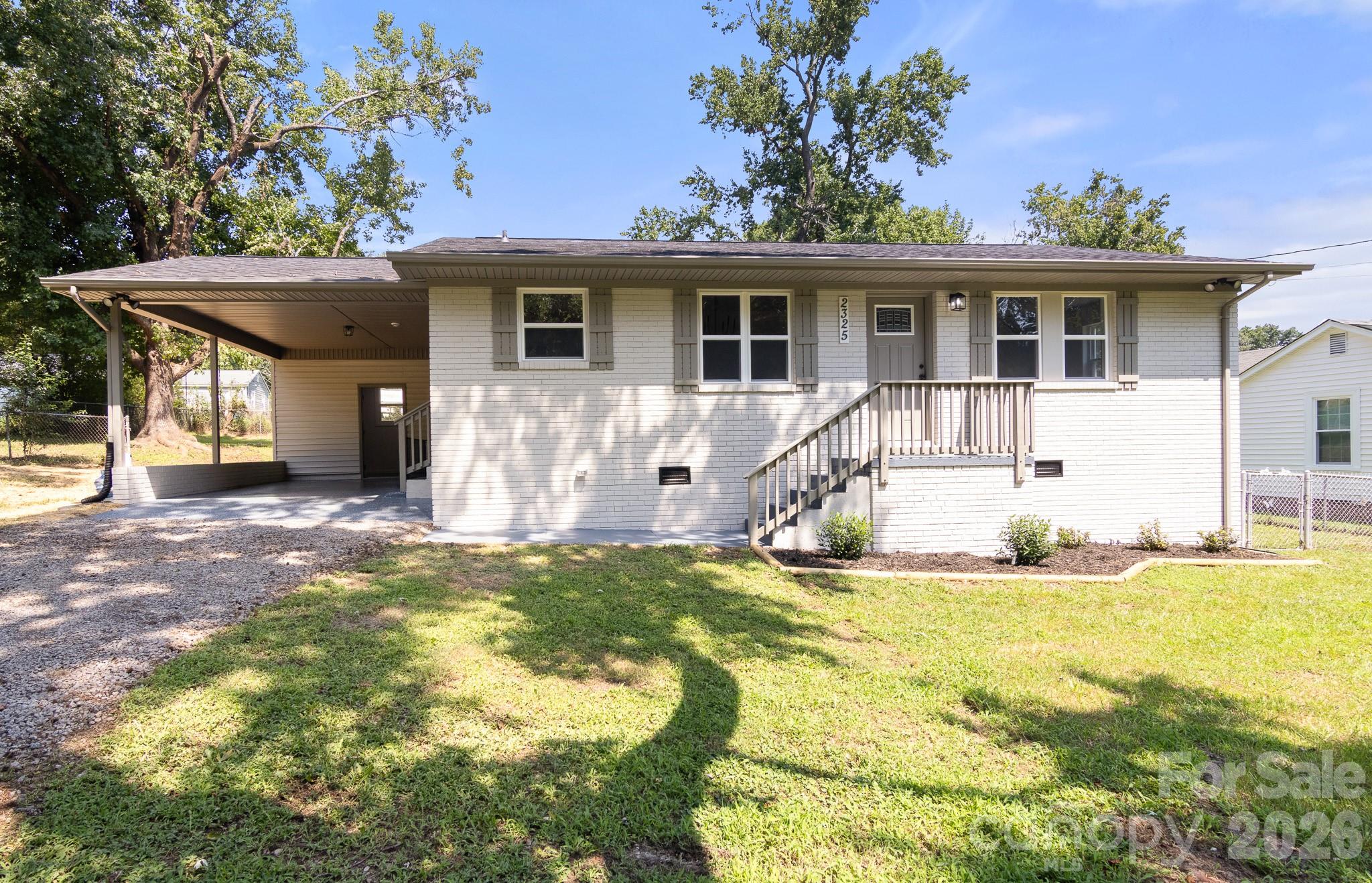2325 Fowler Street 141 — photo