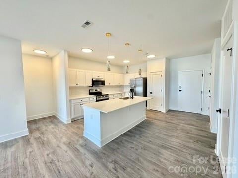 175 W Black Street 307 — photo