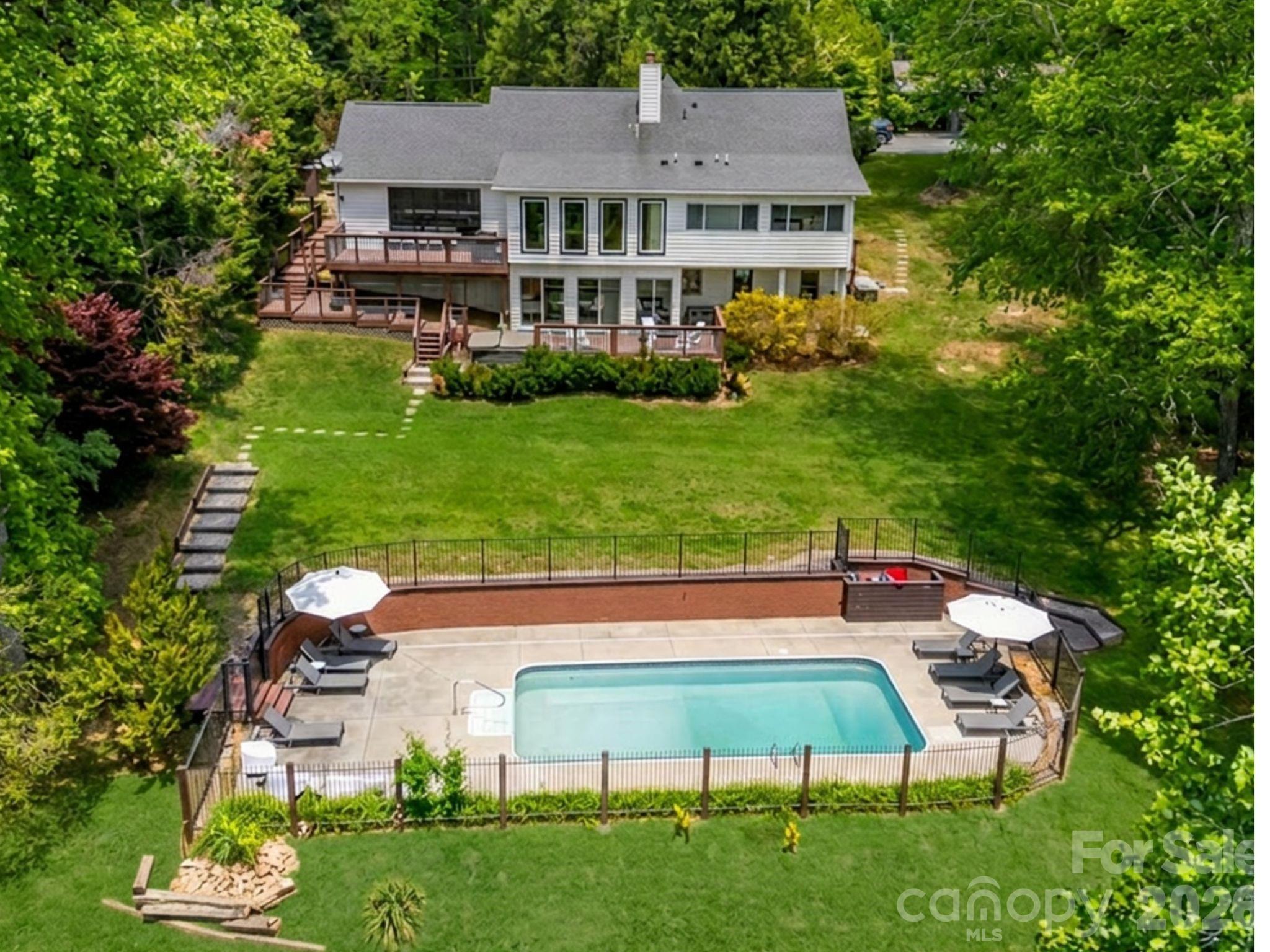 172 Amble Lane — photo