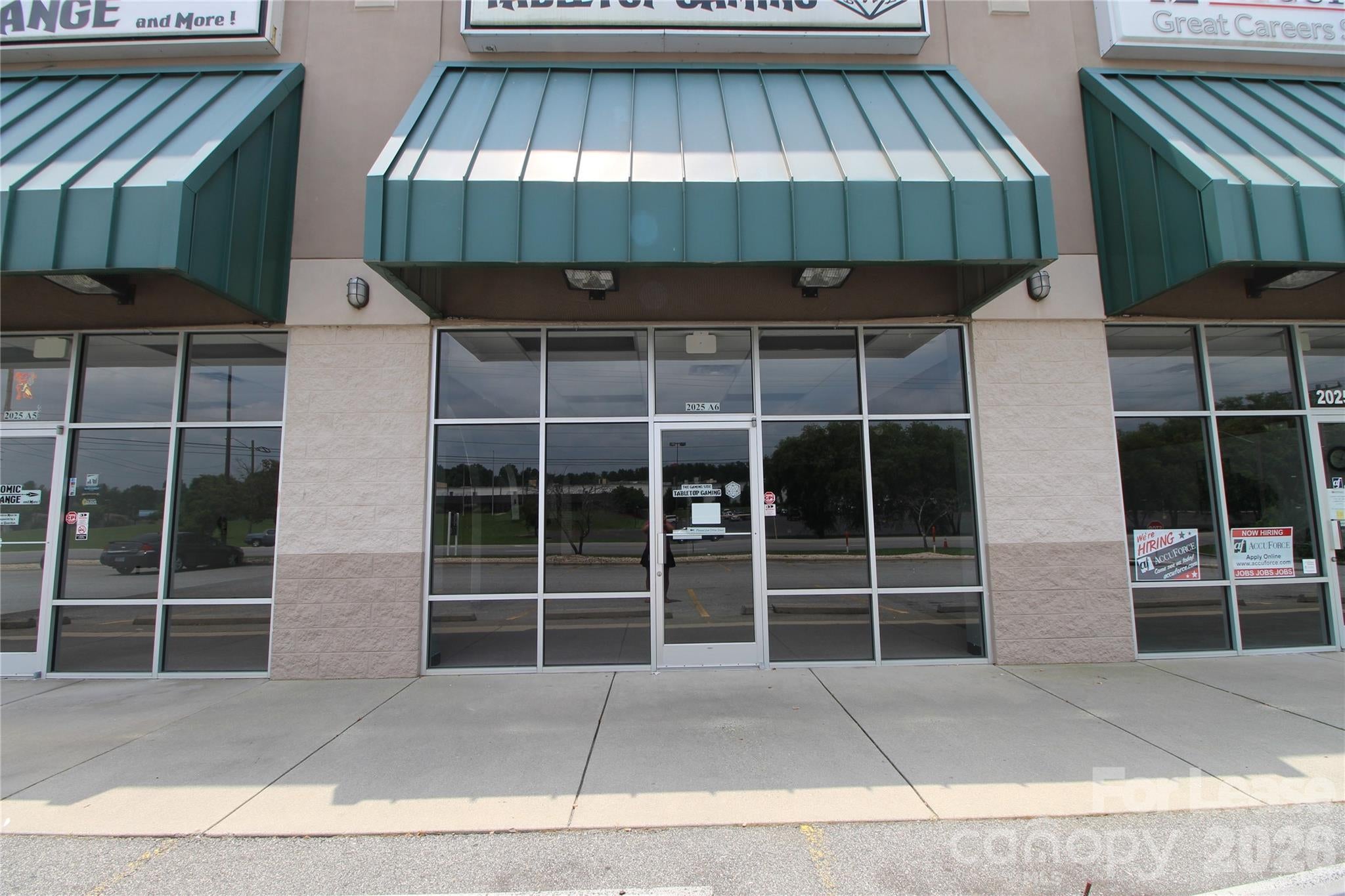 2025 Morganton Boulevard 6 — photo