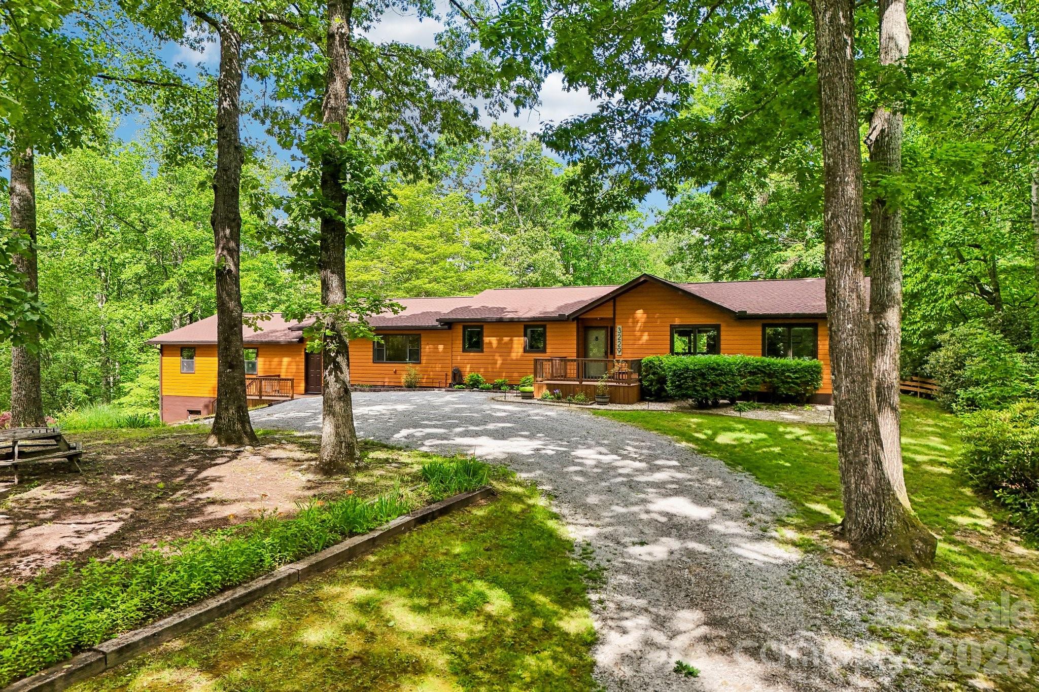3229 N Bearwallow Road — photo