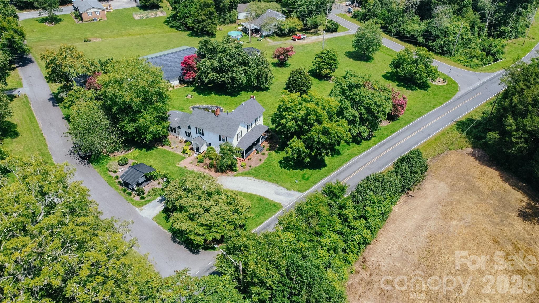 401 S Gold Branch Road — photo
