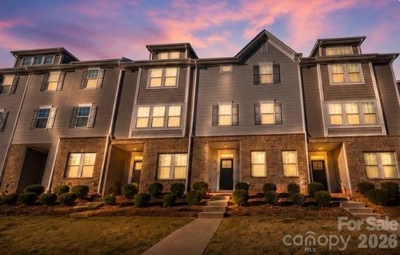 8236 Waxhaw Highway — photo