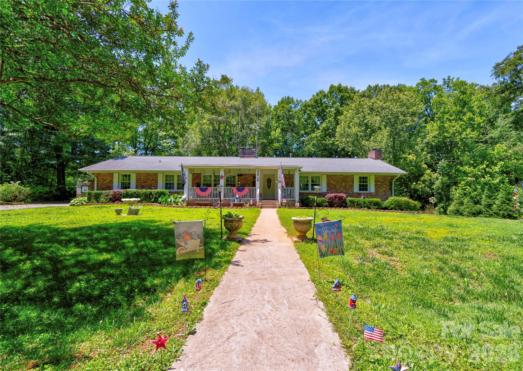 110 Greene Drive — photo