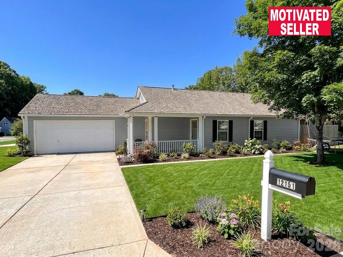 12151 Stewarts Crossing Drive — photo