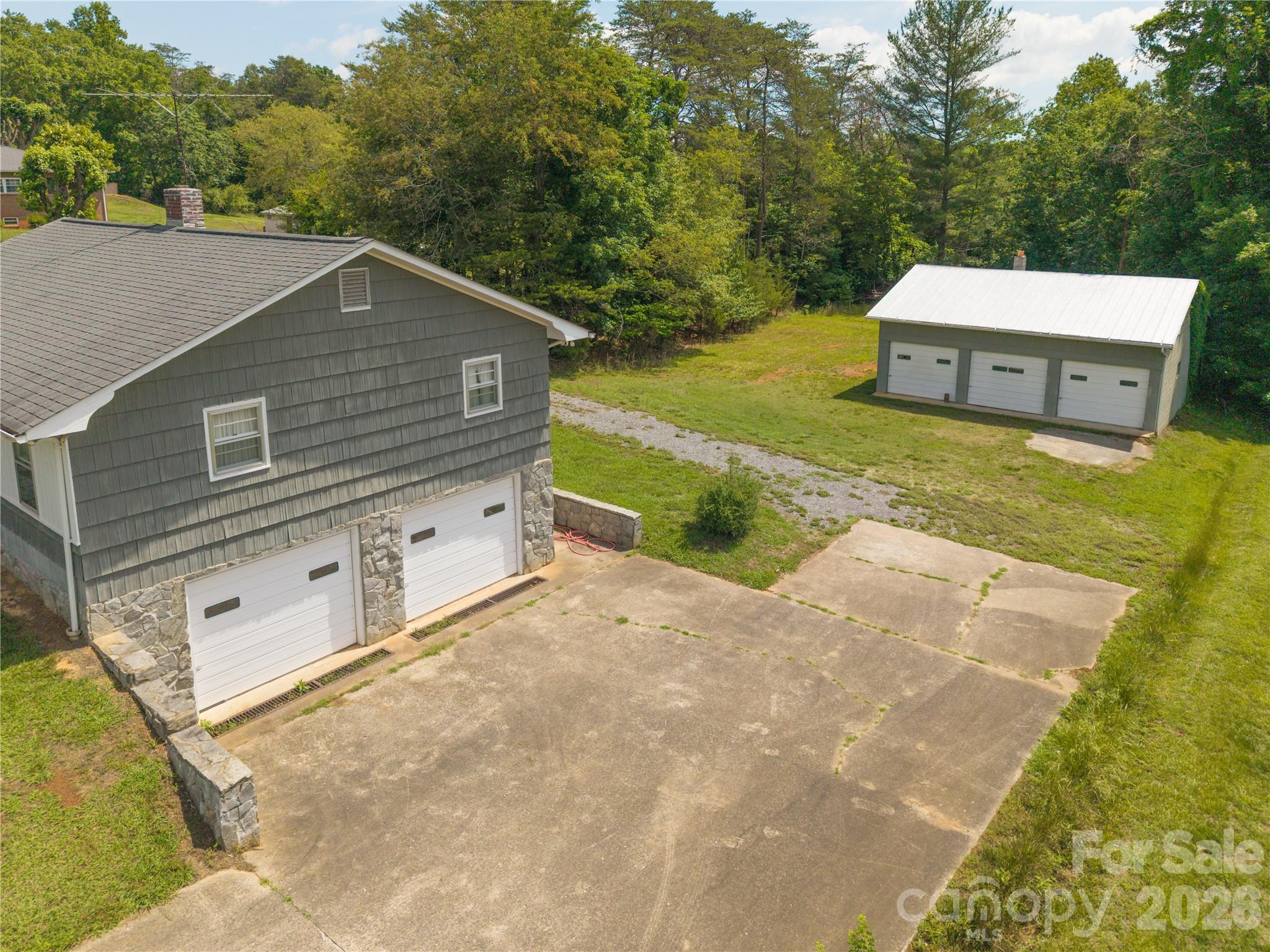 122 Whitley Road — photo