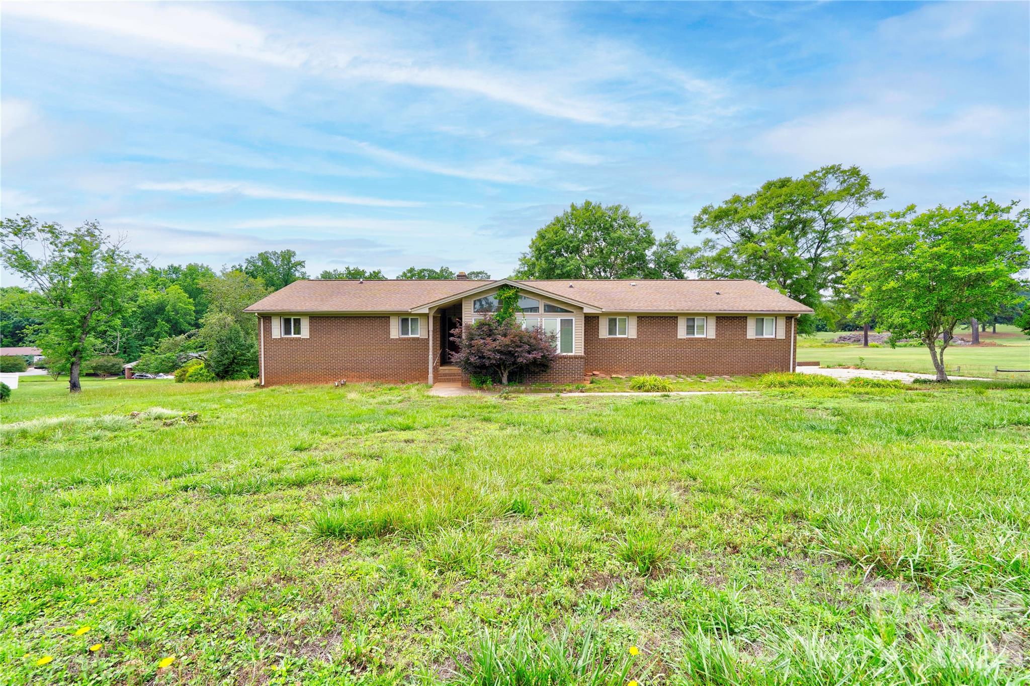3016 Longwood Drive — photo