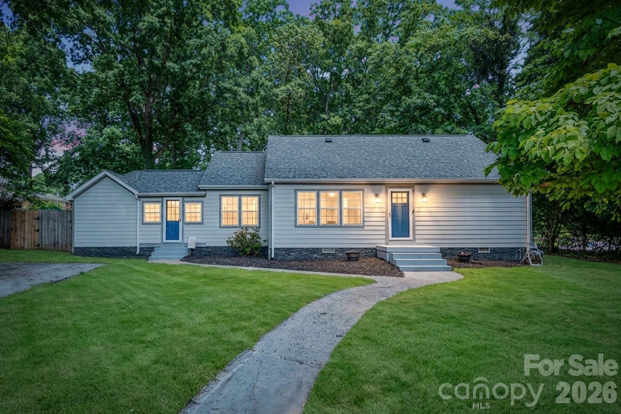 410 N Cannon Boulevard — photo