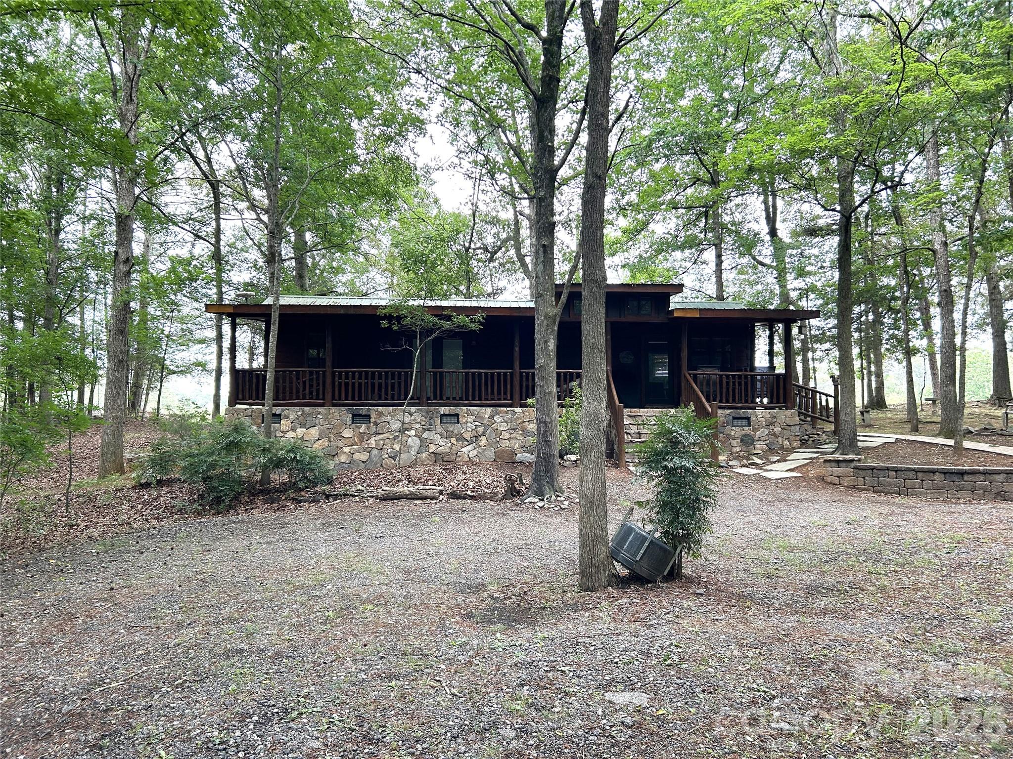 3909 Wightman Church Road — photo