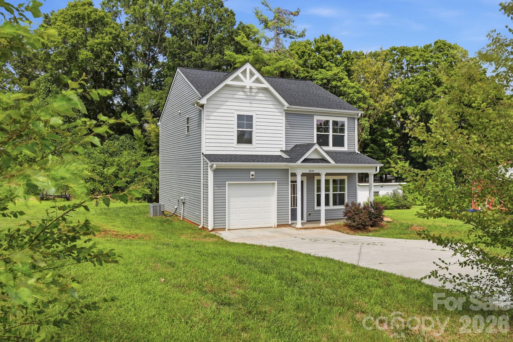 2604 Greencrest Lane — photo