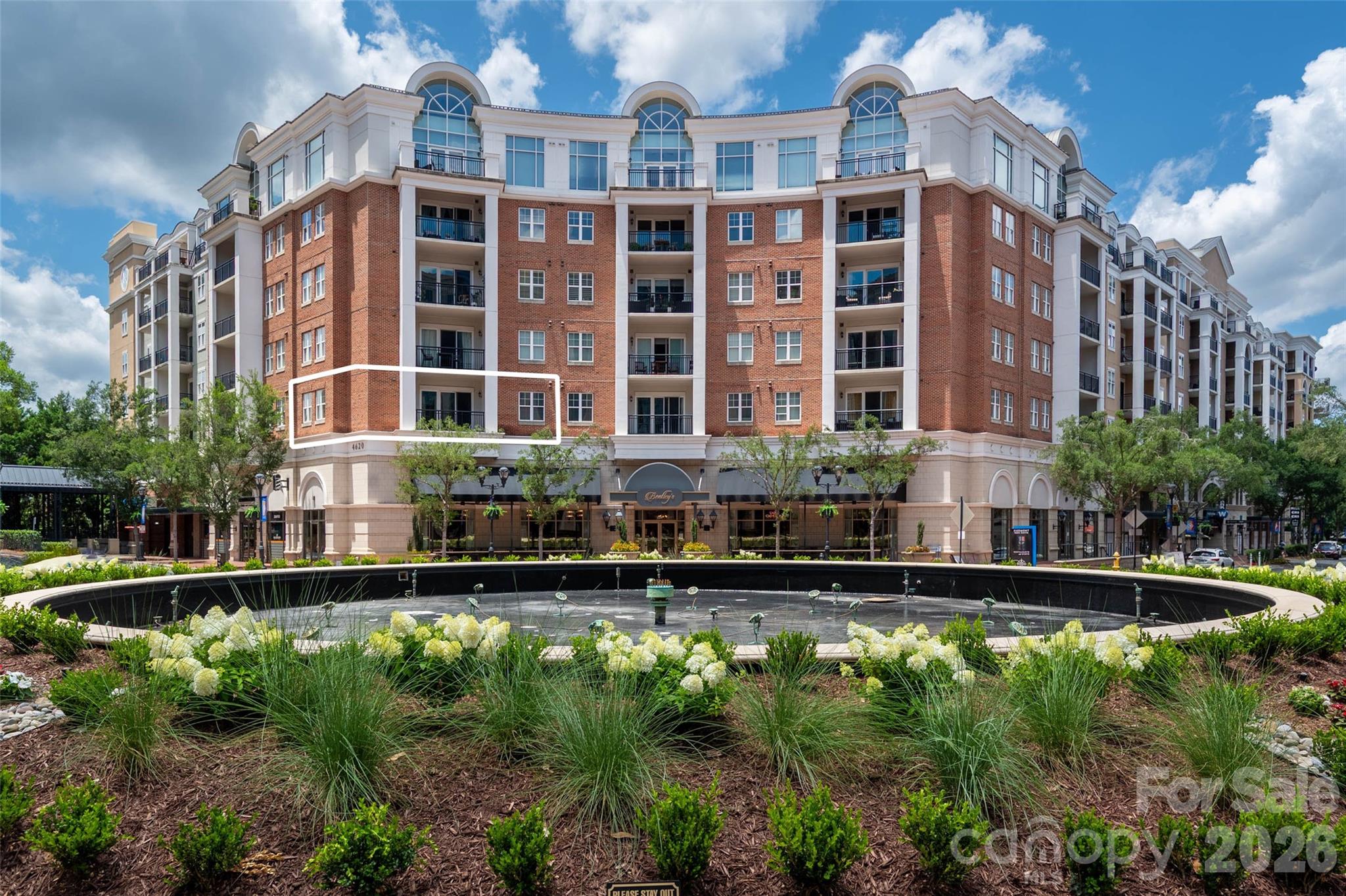 4620 Piedmont Row Drive 304 — photo