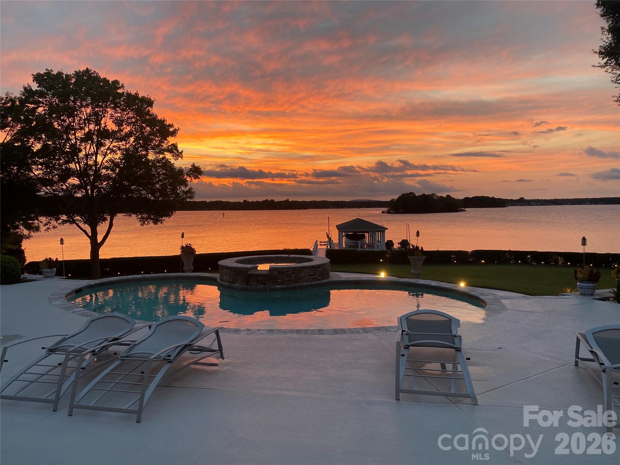 2477 Peninsula Shores Court — photo