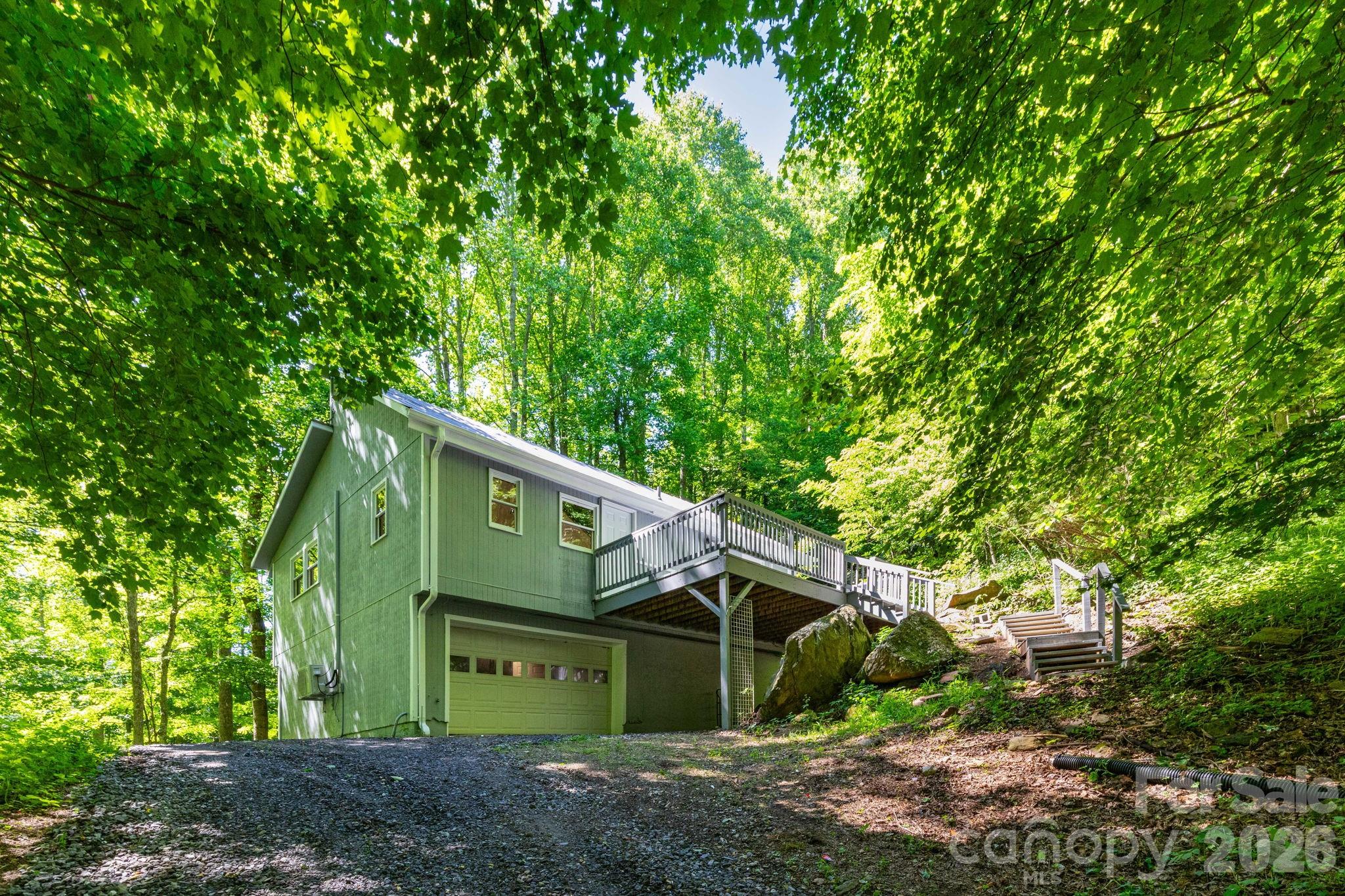 109 Narrow Way Road — photo