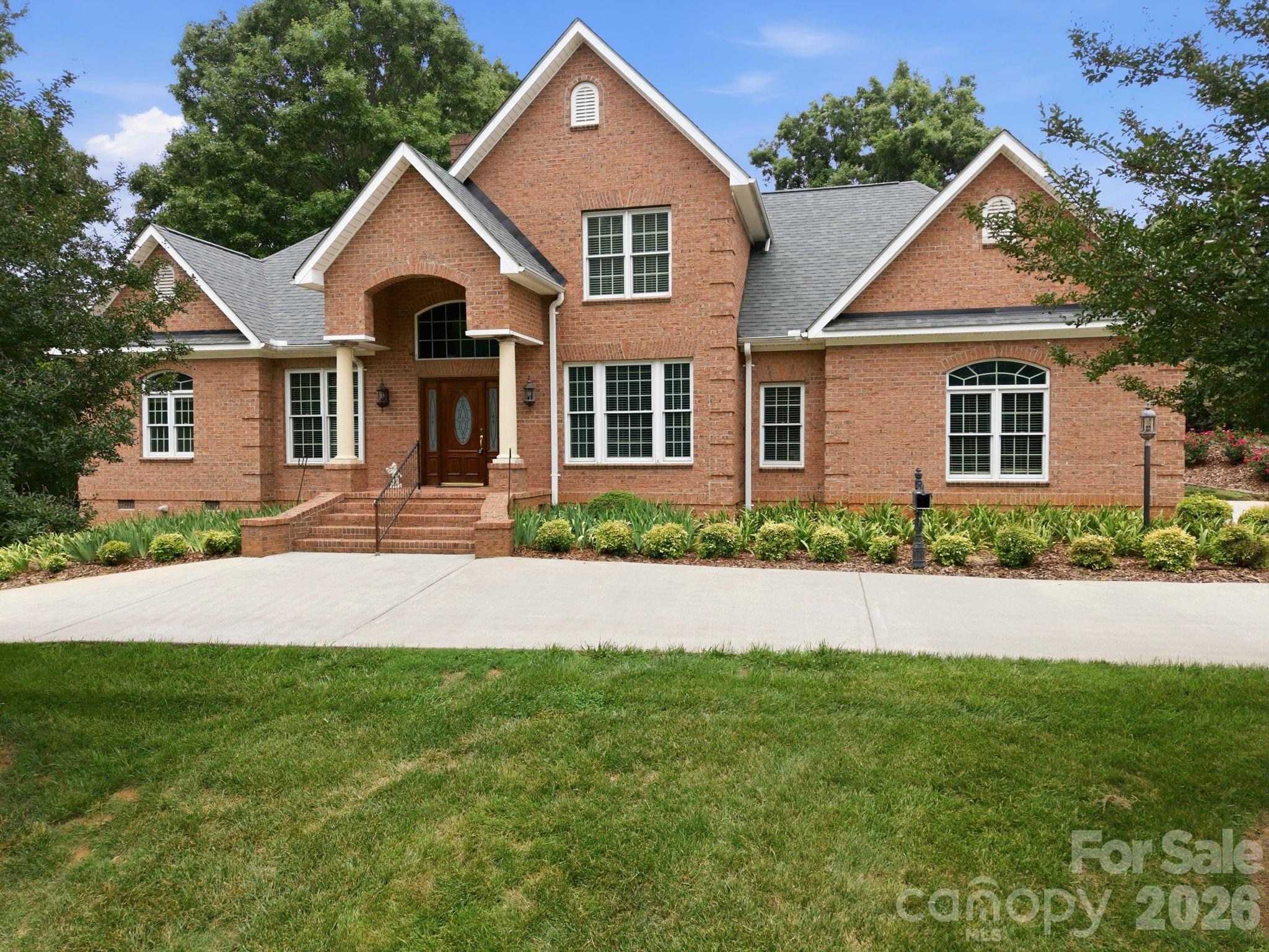 540 Hickory Drive — photo