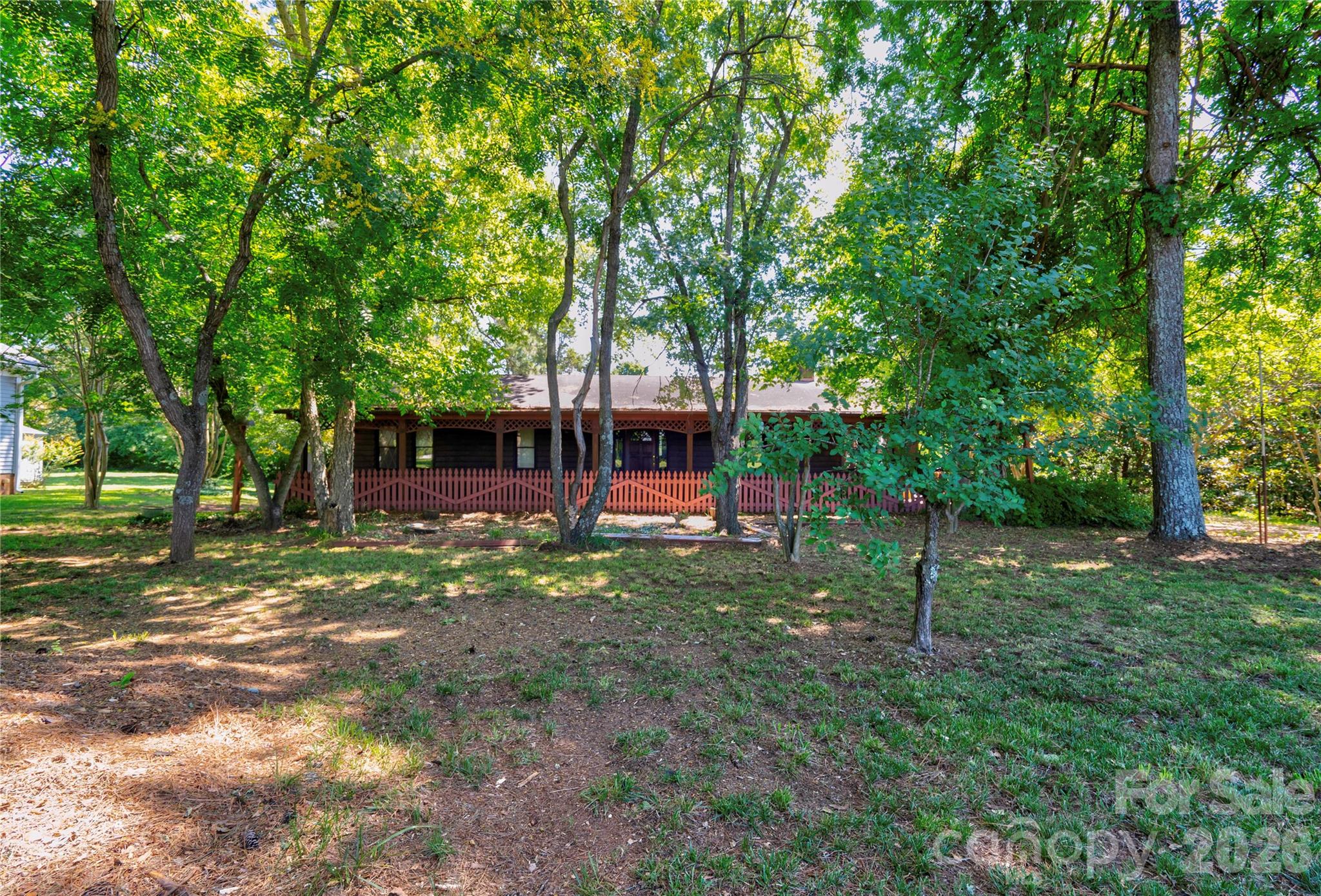 1419 Melrose Drive — photo