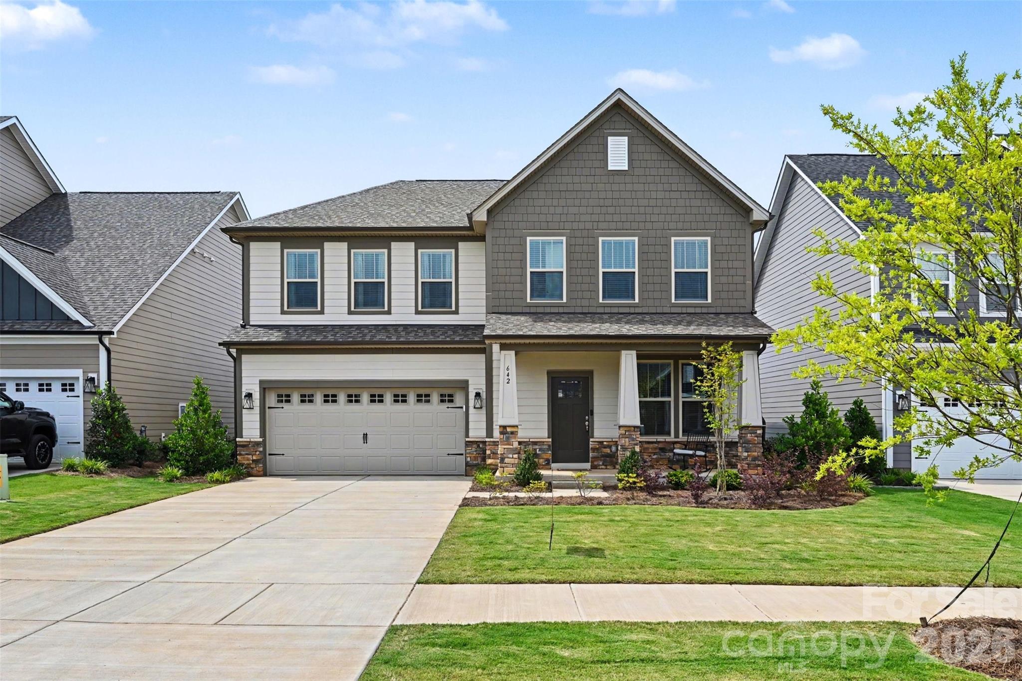 642 Amberjack Place — photo