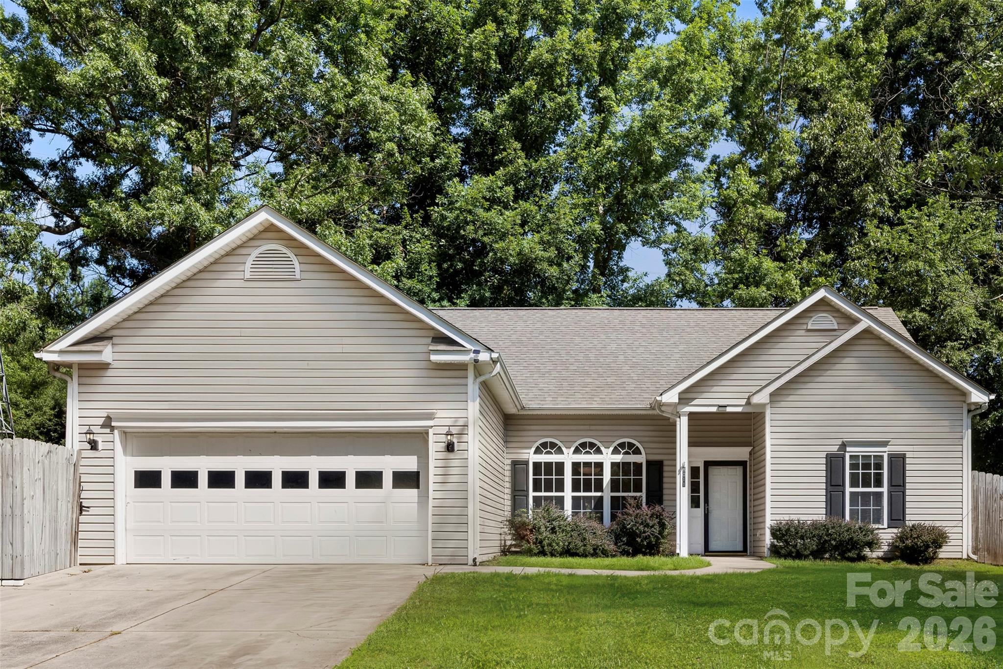 8011 Maxwelton Drive — photo