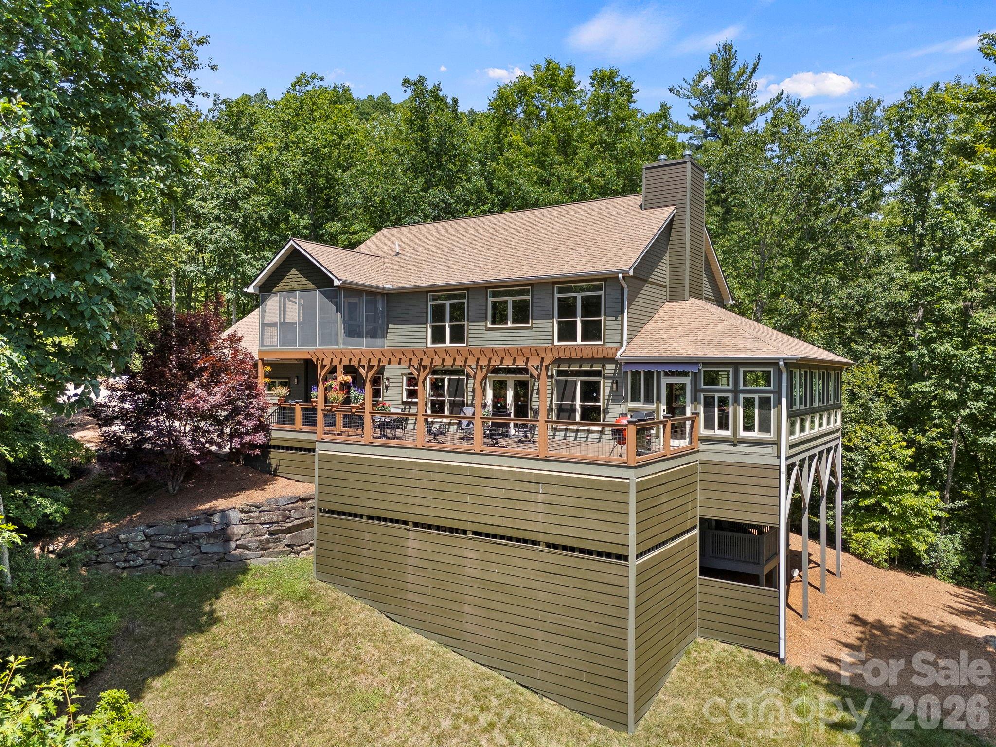 426 Eagle Ridge Road — photo