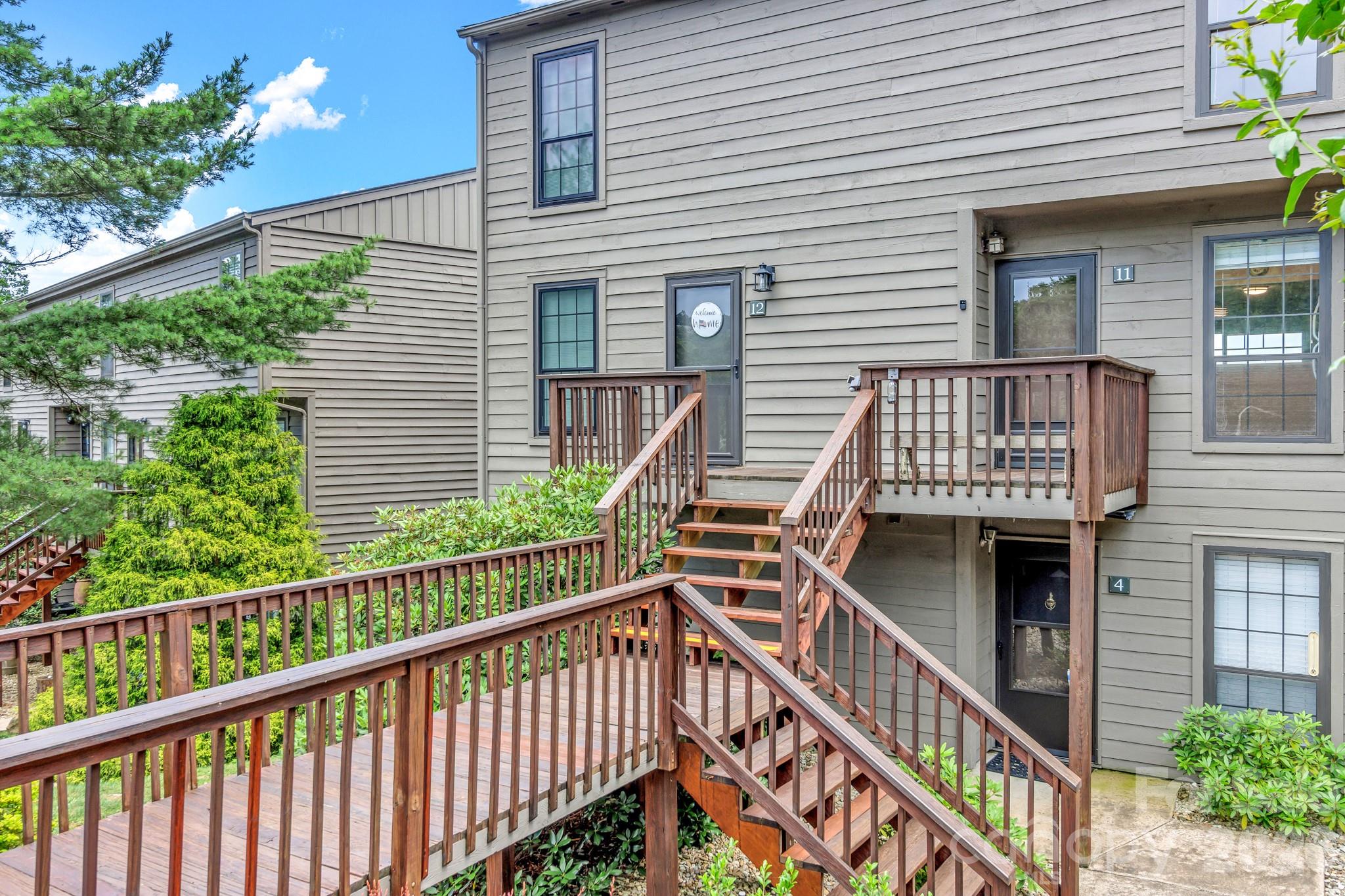 2881 White Oak Mountain Road B-11 — photo
