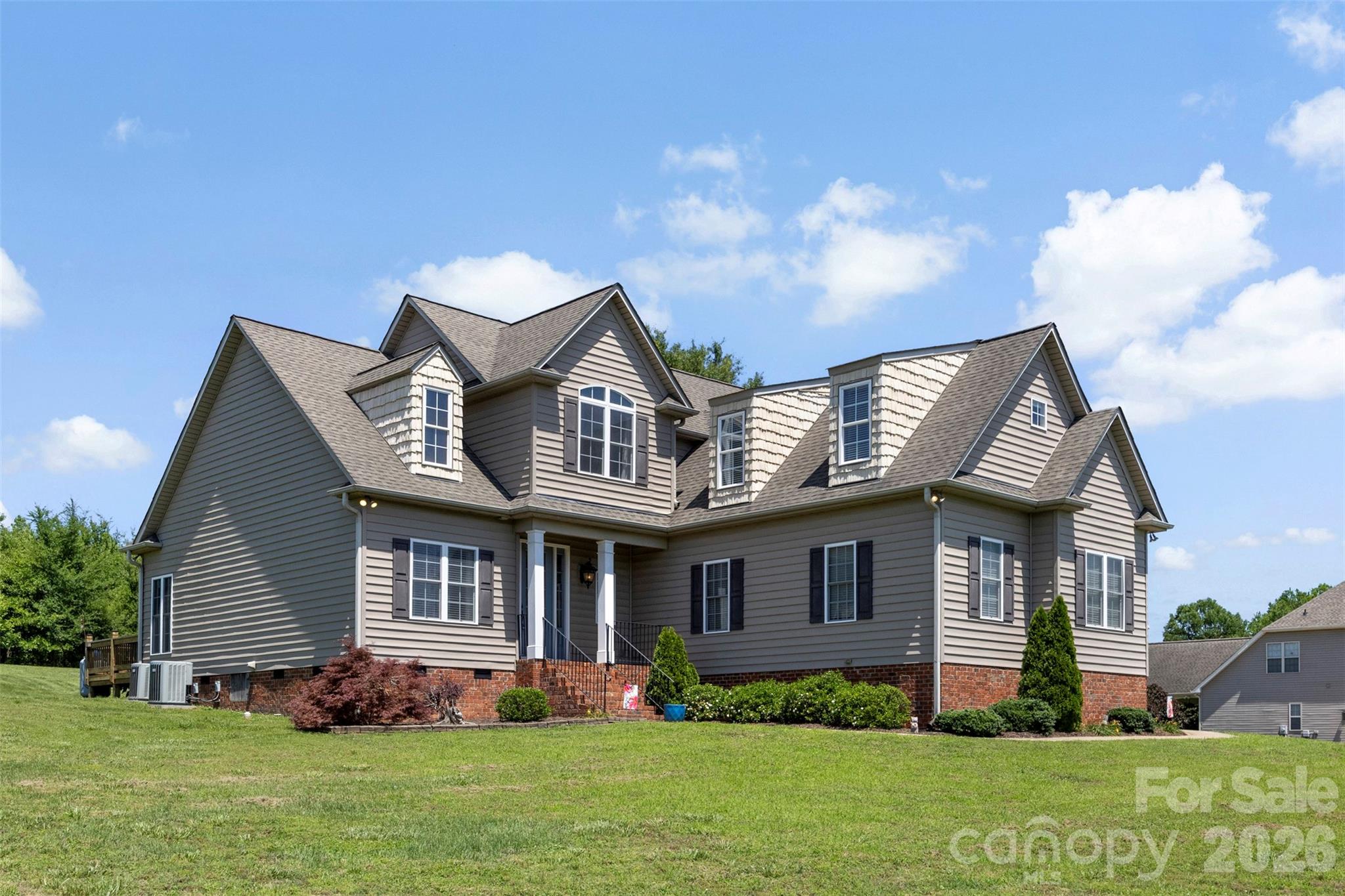 816 Springs Road — photo
