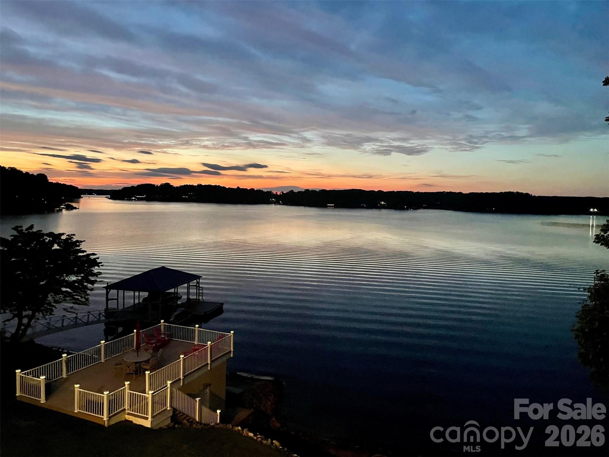 678 Normandy Road — photo
