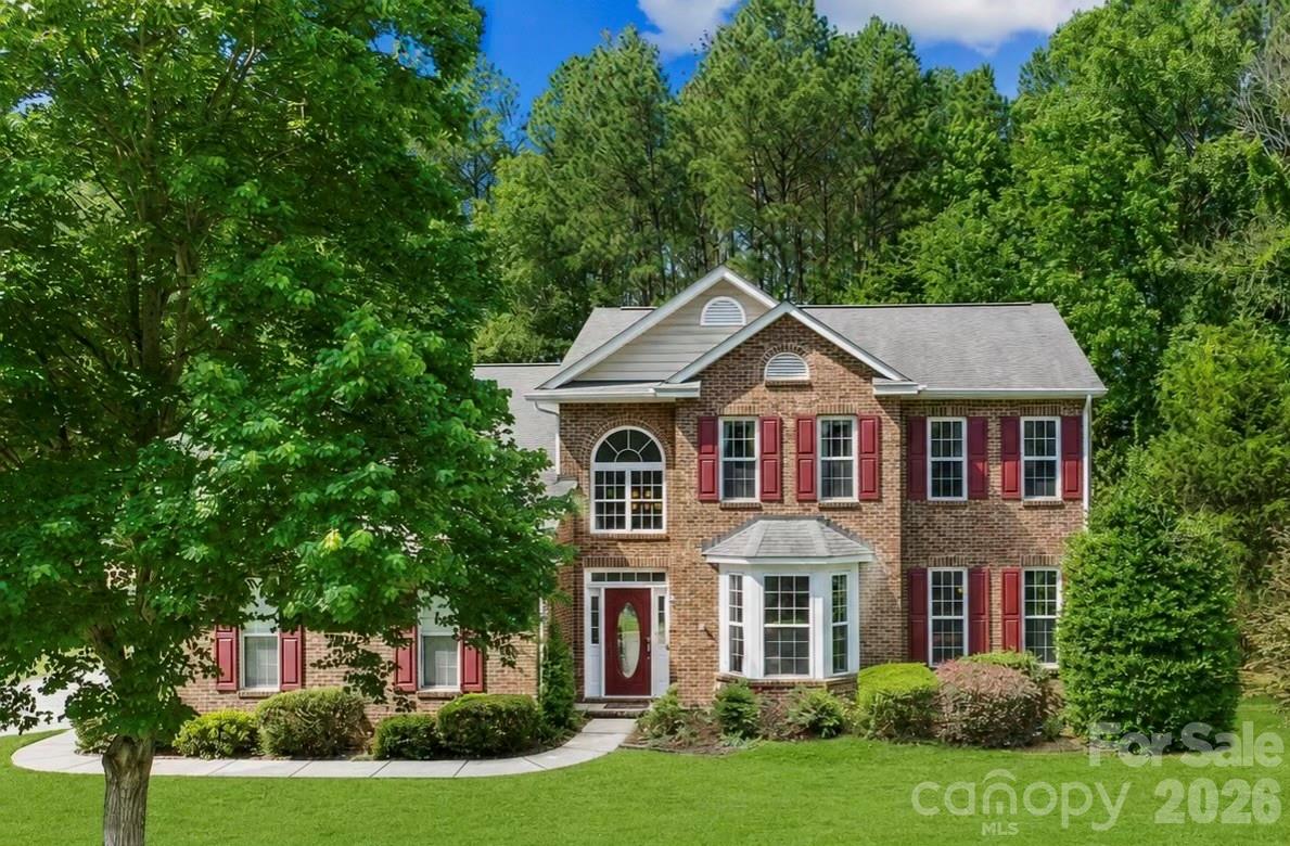 610 Springwood Drive — photo