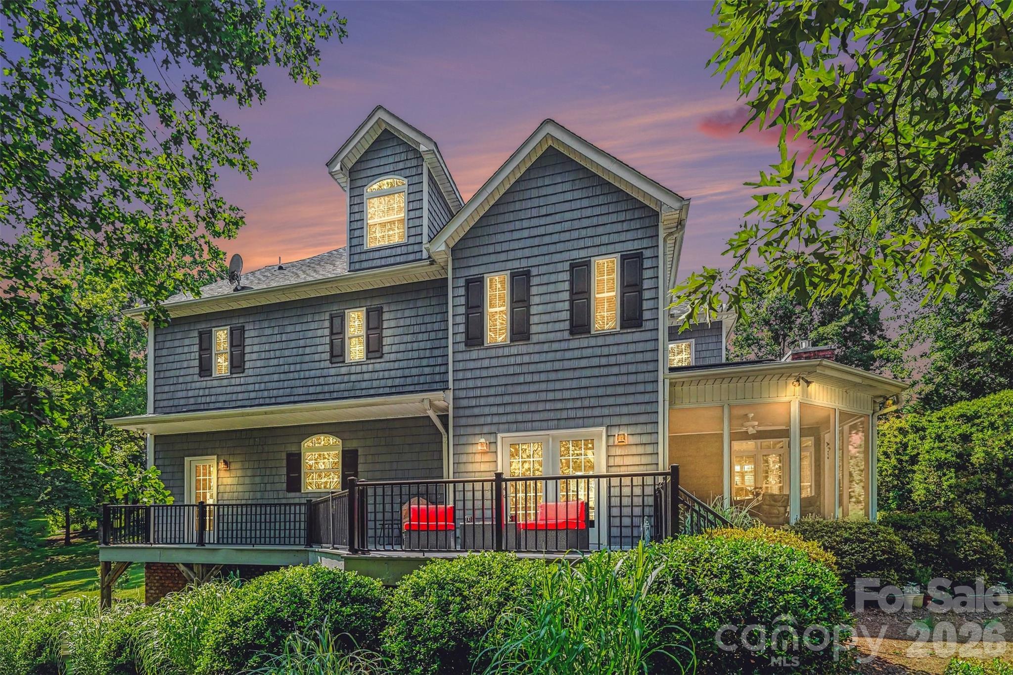 162 Twin Lakes Drive — photo