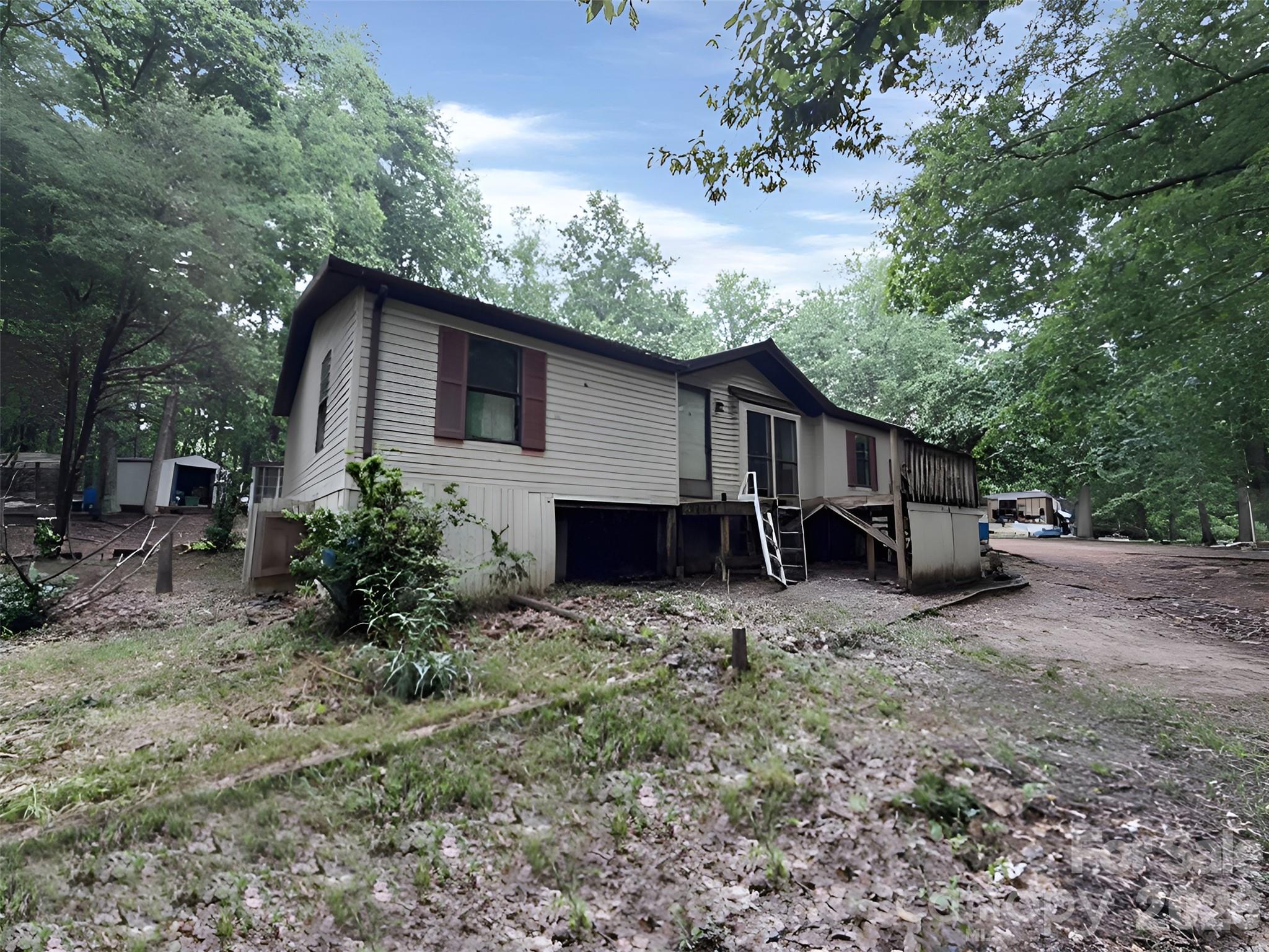 120 Kings Forest Drive — photo