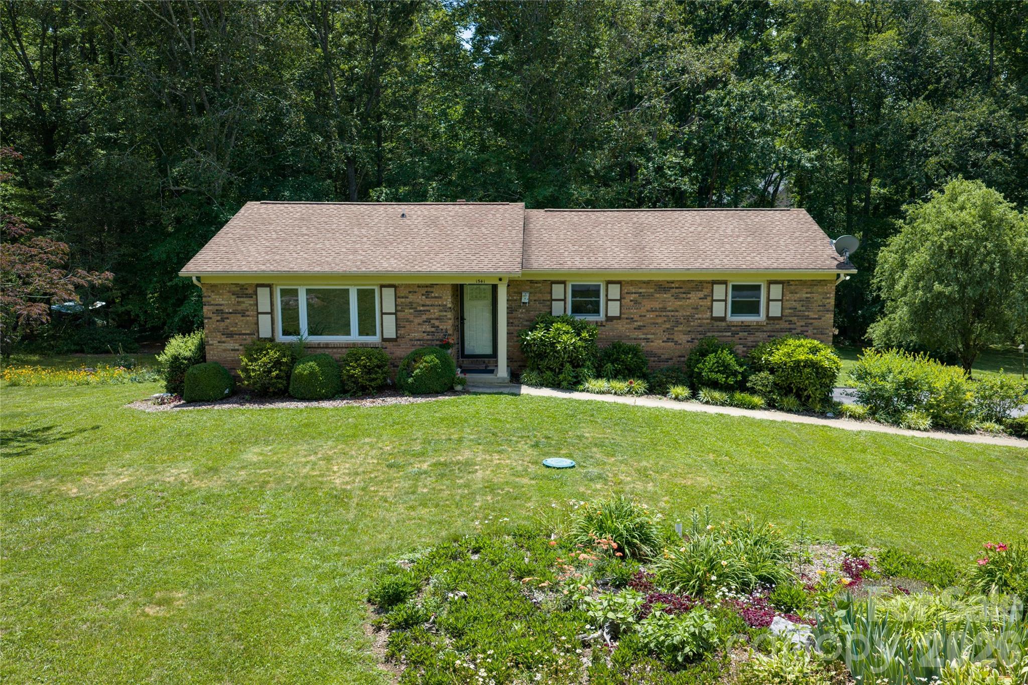1541 Glenheath Drive — photo