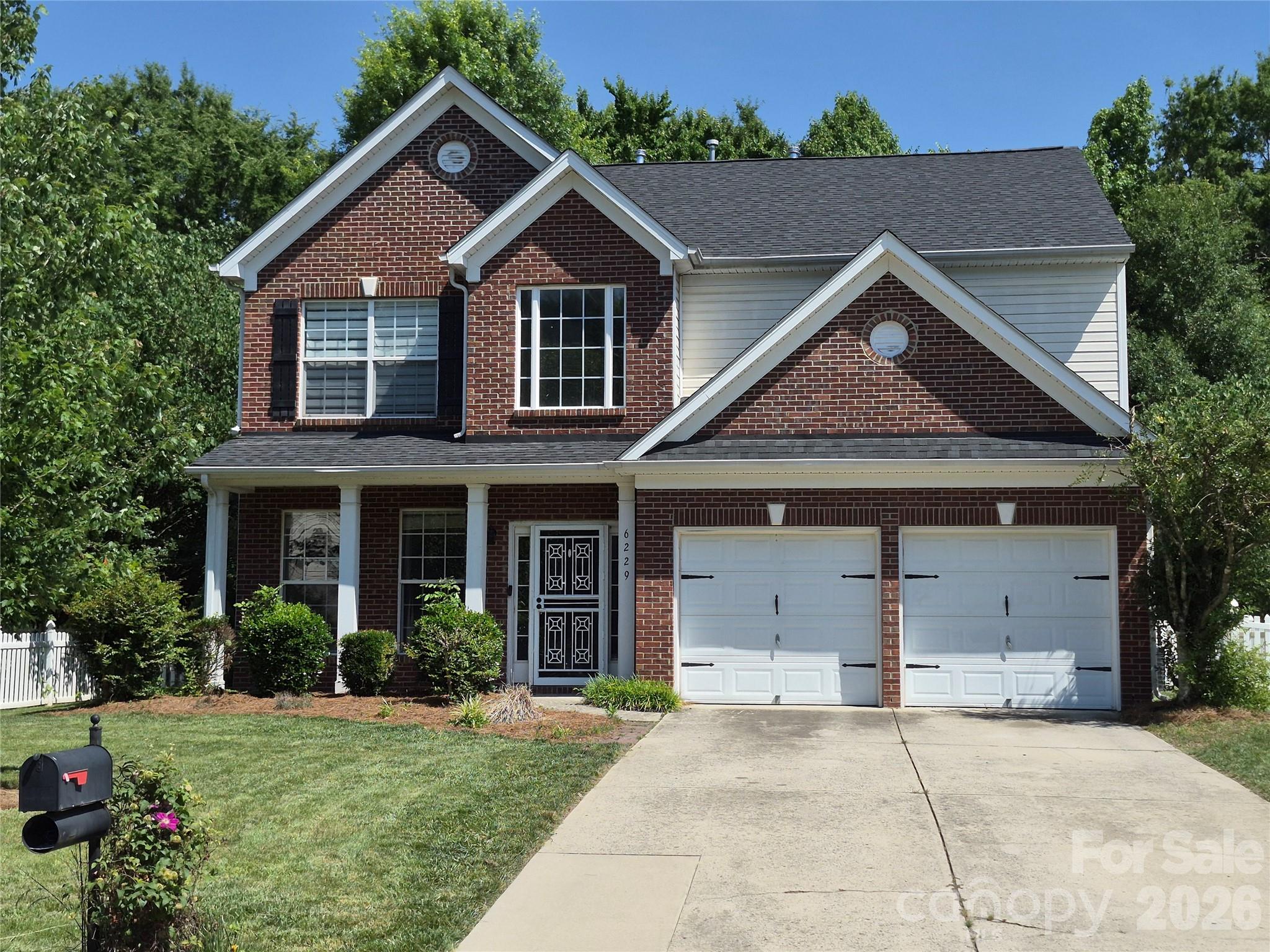 6229 Roseway Court — photo