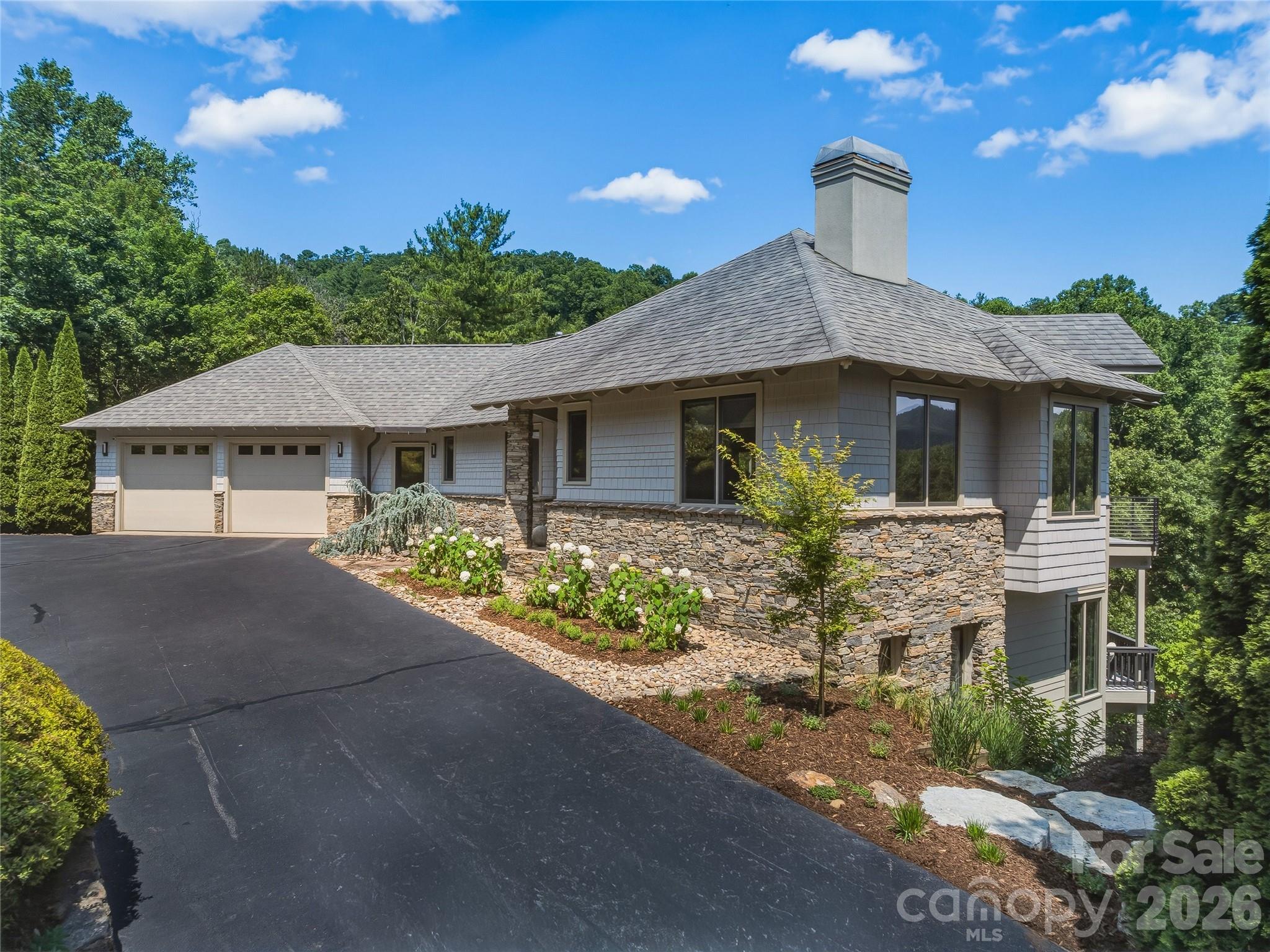47 Garland Drive — photo